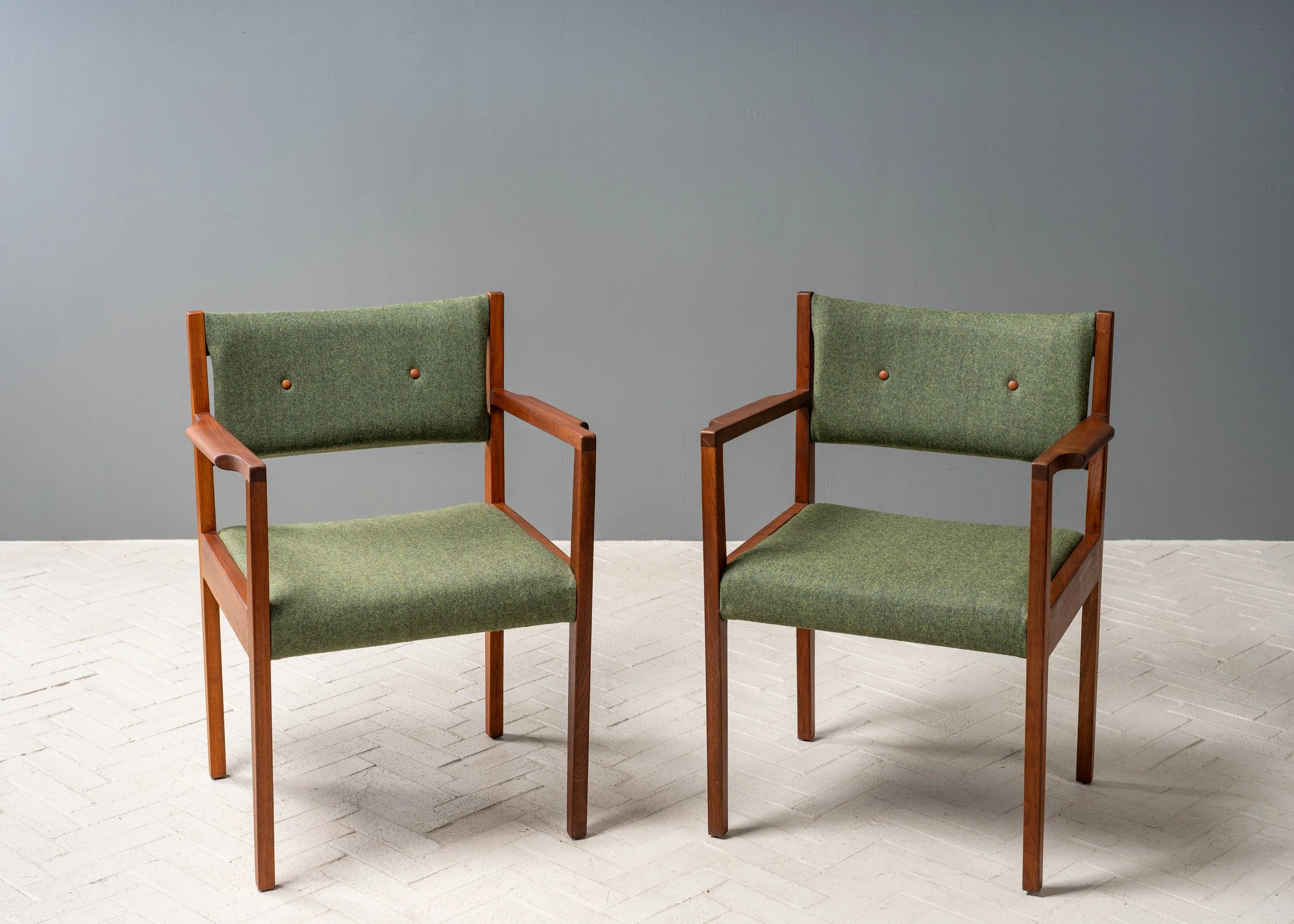 set-of-8-jens-risom-walnut-dining-chairs-resideinc-6.jpg
