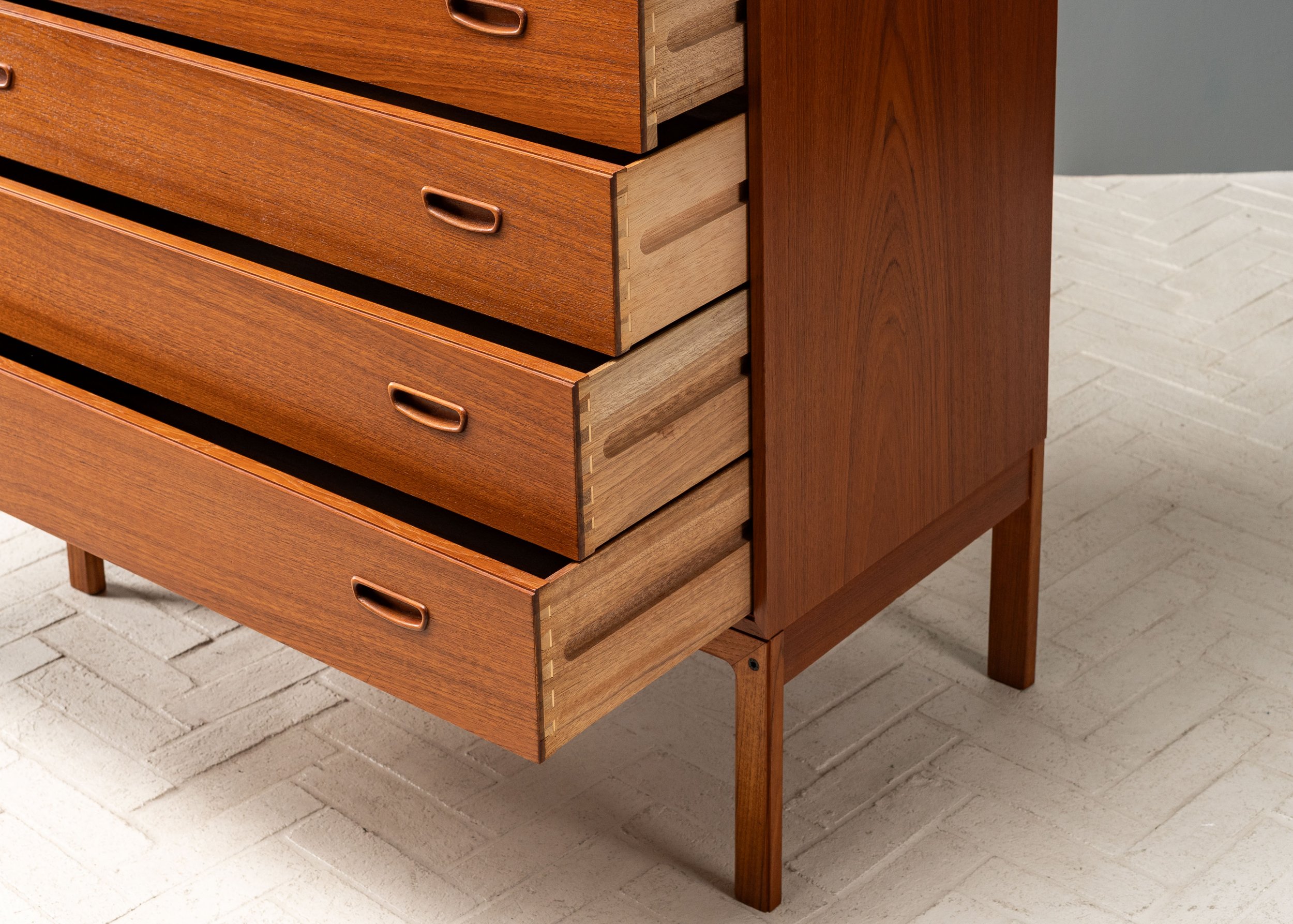 teak-high-chest-resideinc-10.jpg