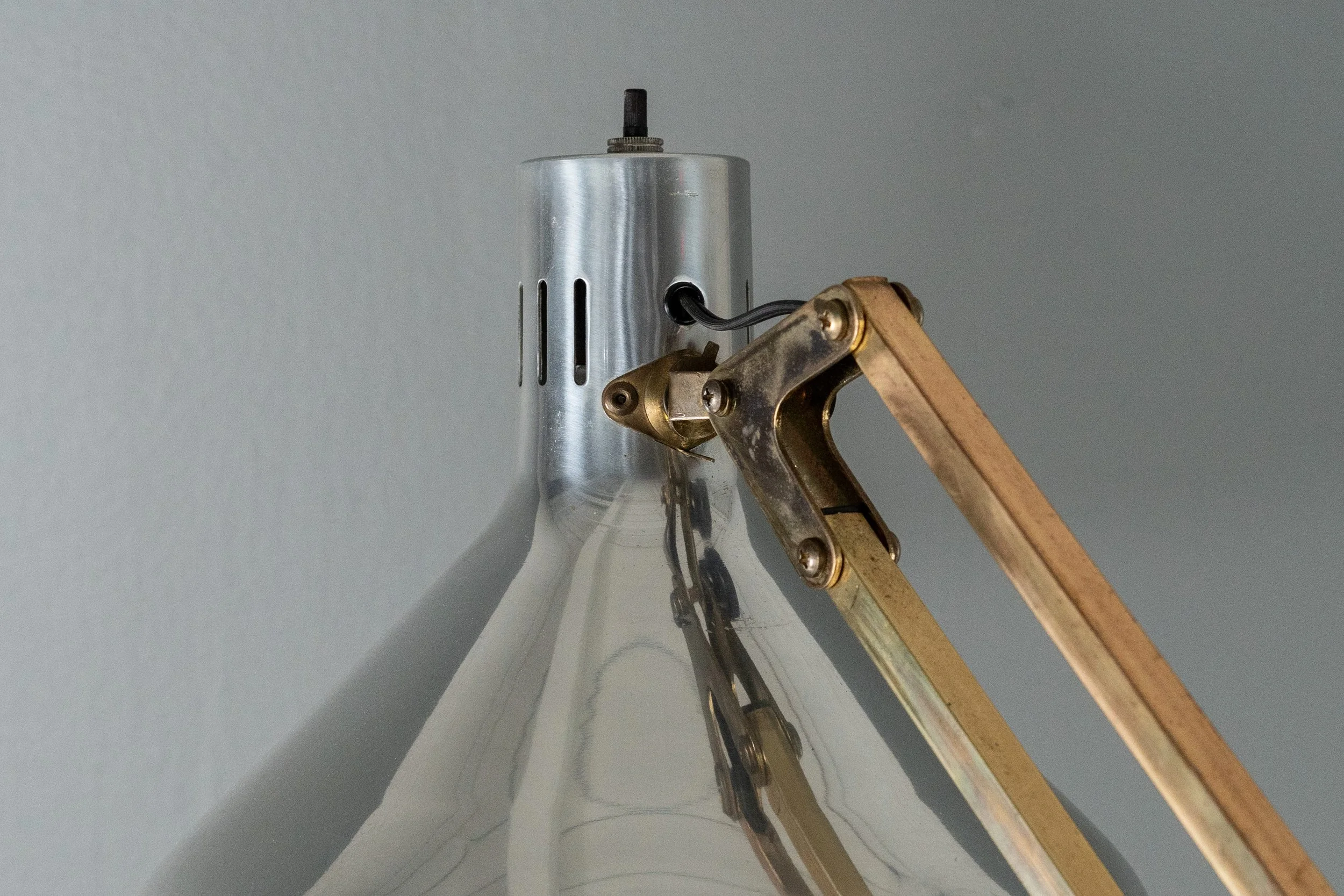 large-luxo-adjustable-lamp-resideinc-24.jpg