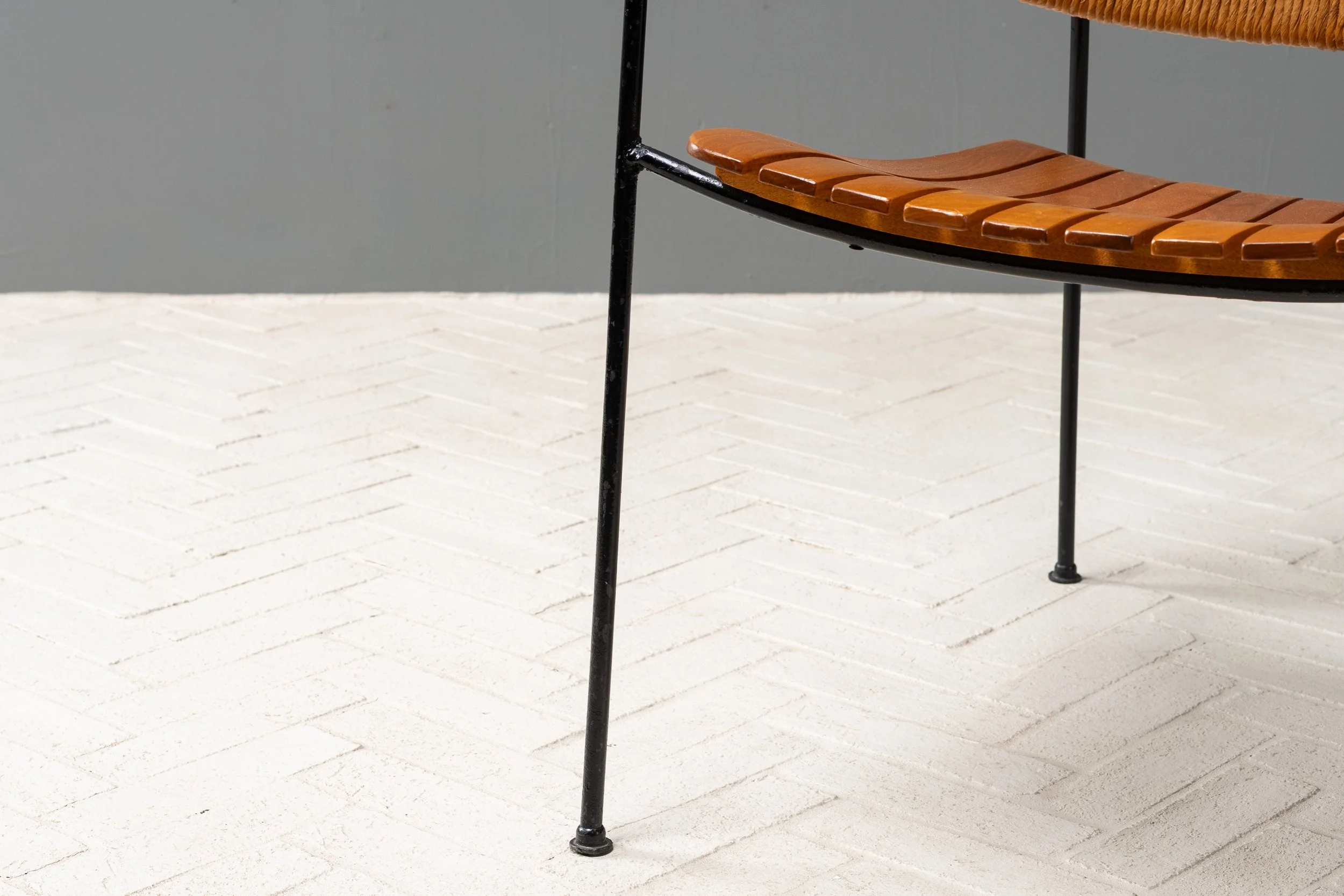 arthur-umanoff-iron-lounge-chair-resideinc-7.jpg