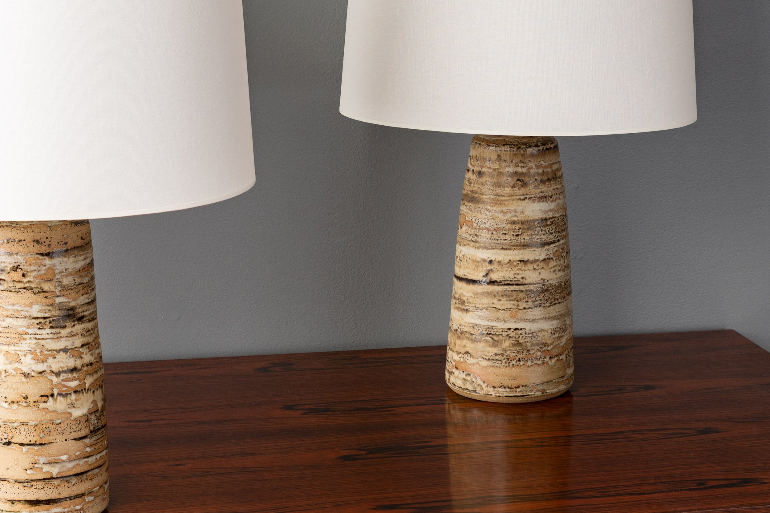 2-shot-pair-of-anne-appleton-clark-ceramic-table-lamps-resideinc-3.jpg