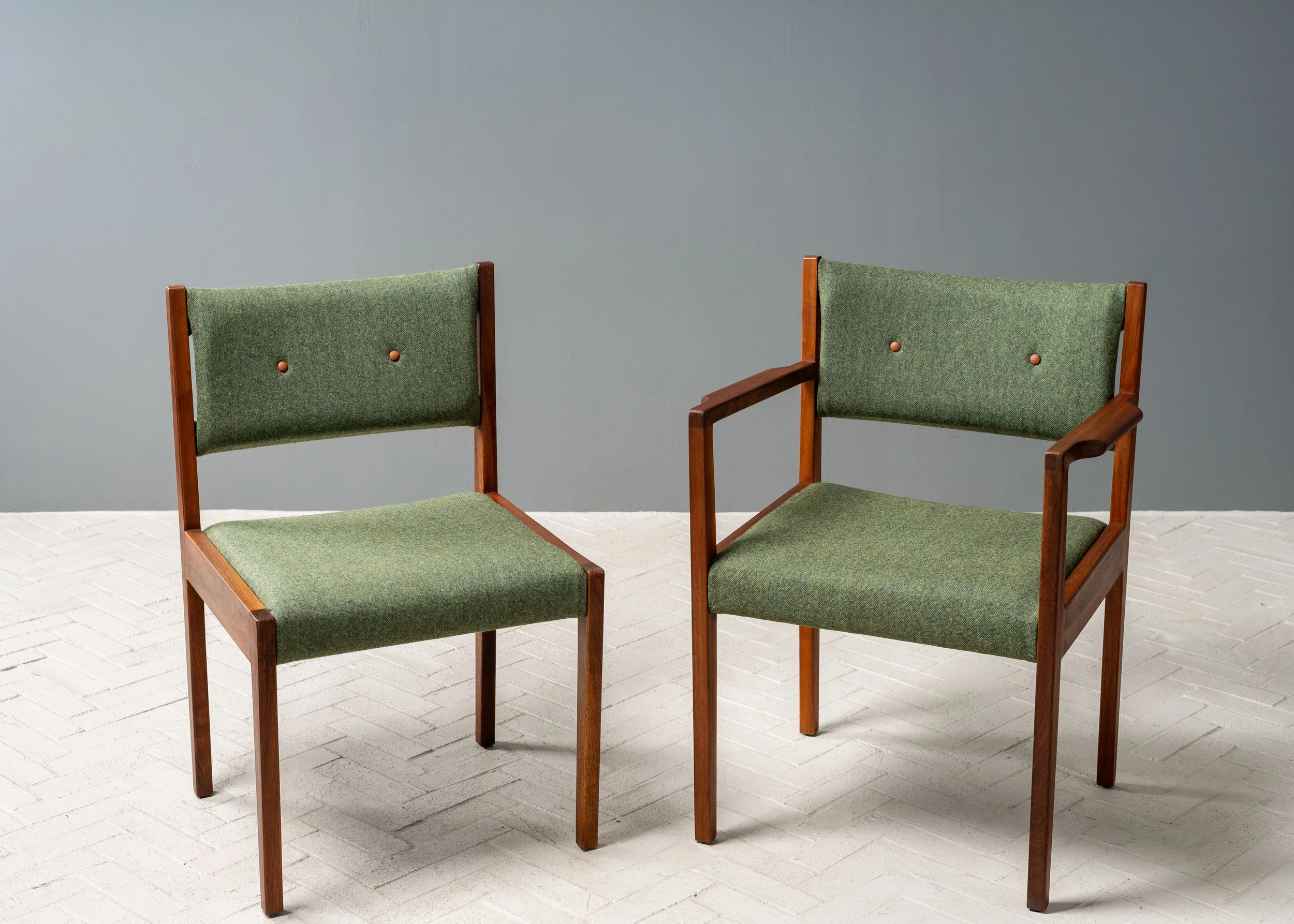 set-of-8-jens-risom-walnut-dining-chairs-resideinc-18.jpg
