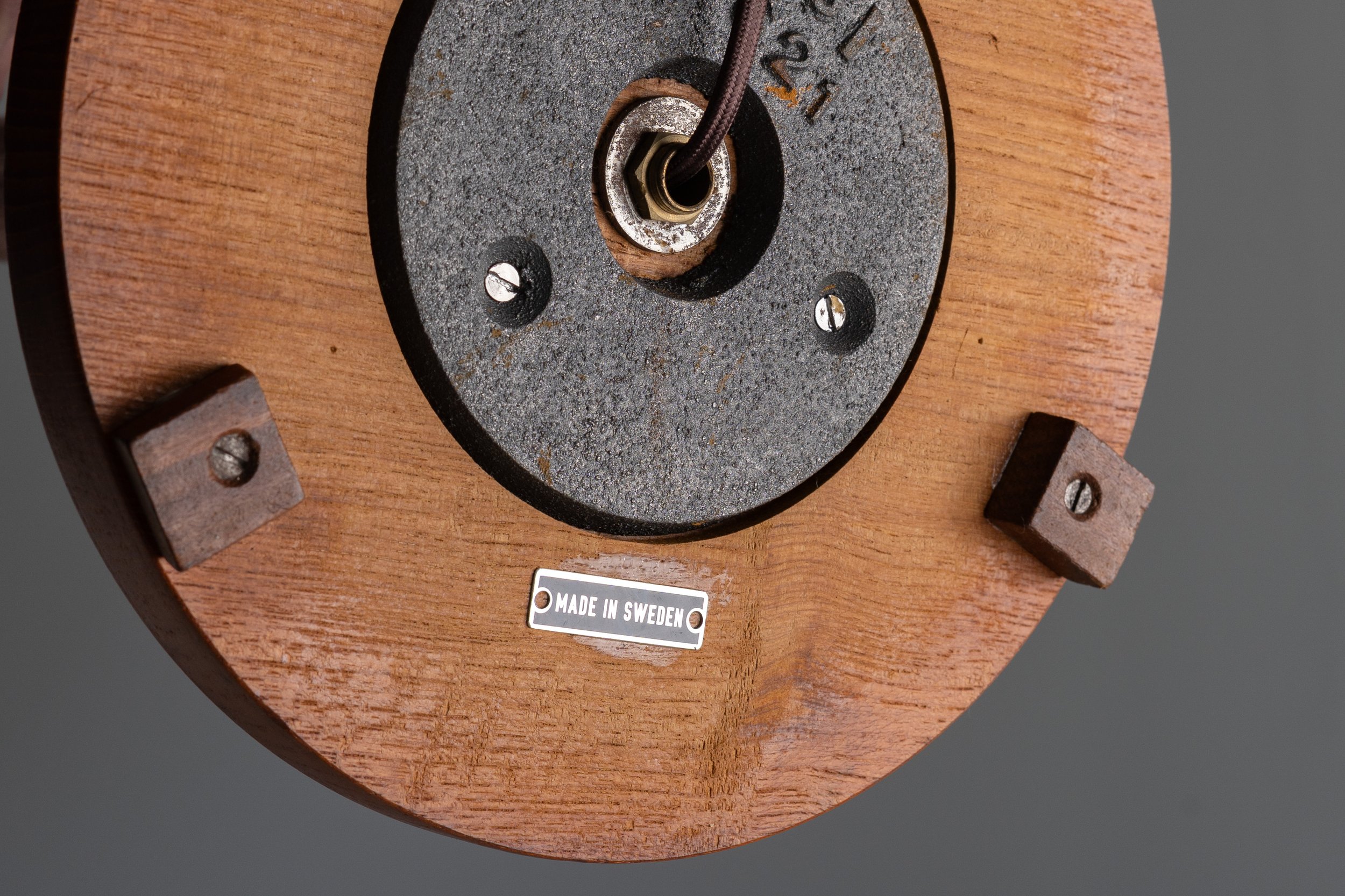 9-lamp-040325-resideinc-12.jpg