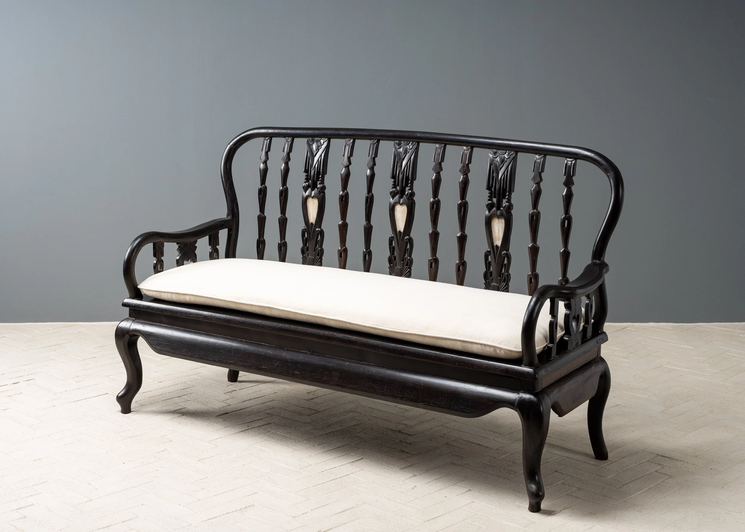 shanghai-art-deco-settee-resideinc-4.jpg