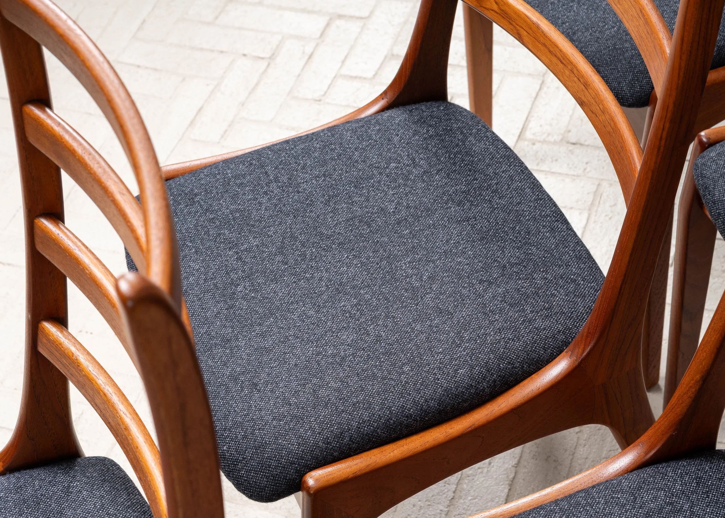 set-of-6-teak-kai-kristiansen-dining-chairs-resideinc-2.jpg