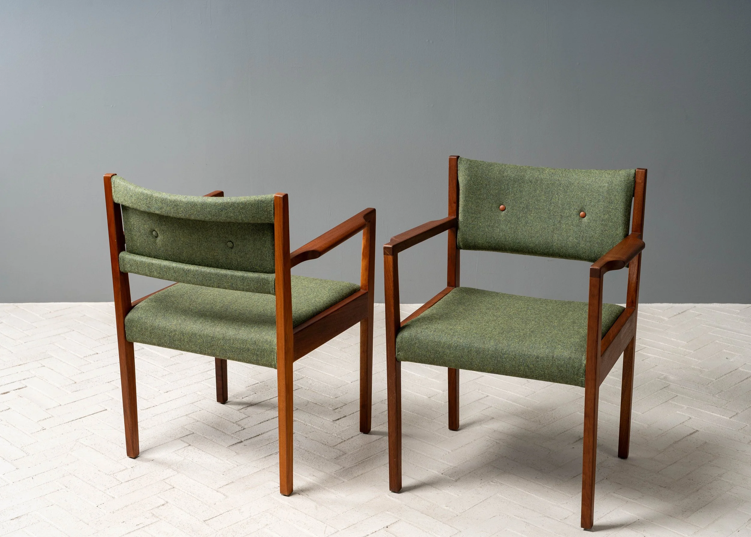 set-of-8-jens-risom-walnut-dining-chairs-resideinc-7.jpg