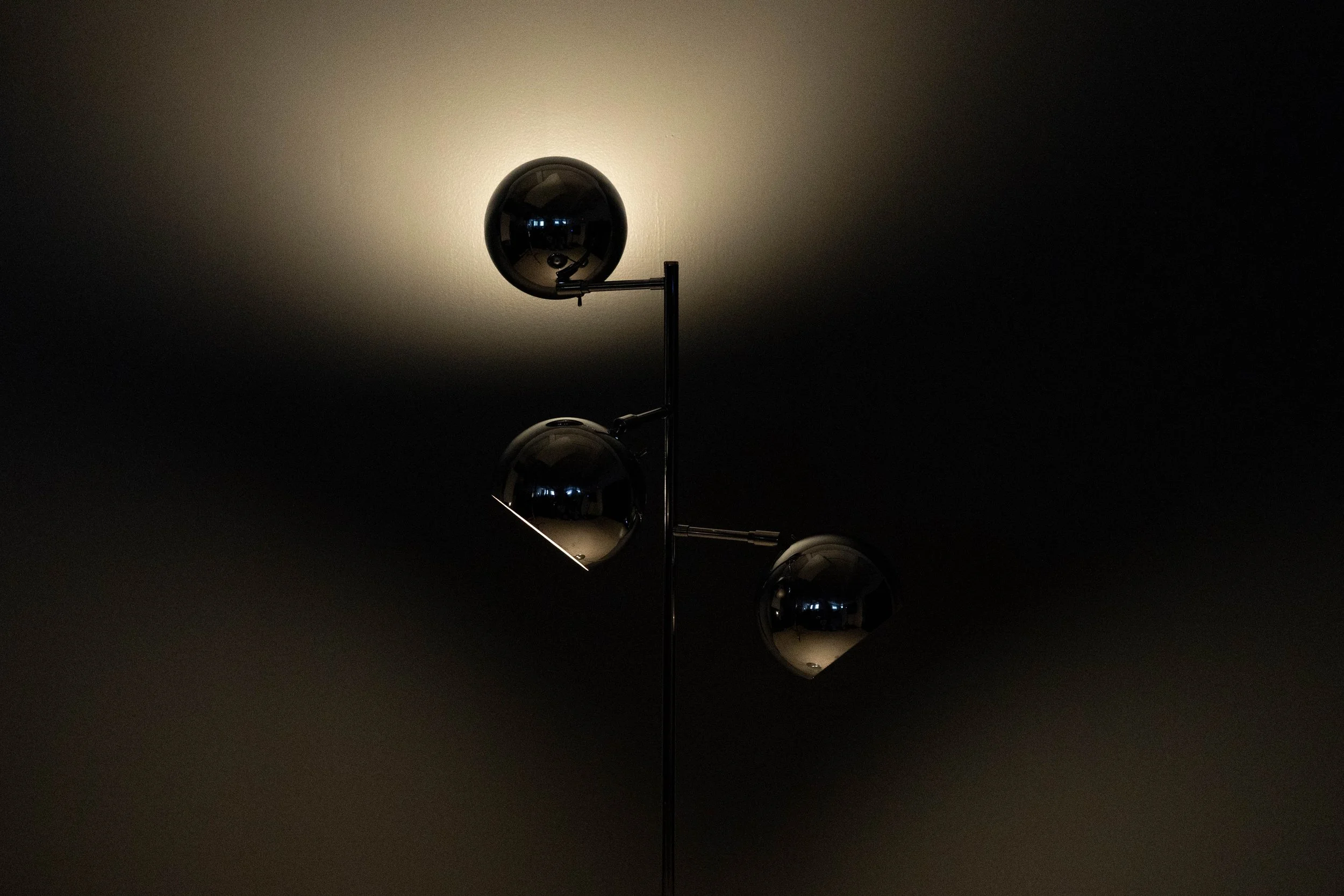 sonneman-chrome-orbiter-floor-lamp-resideinc-7.jpg
