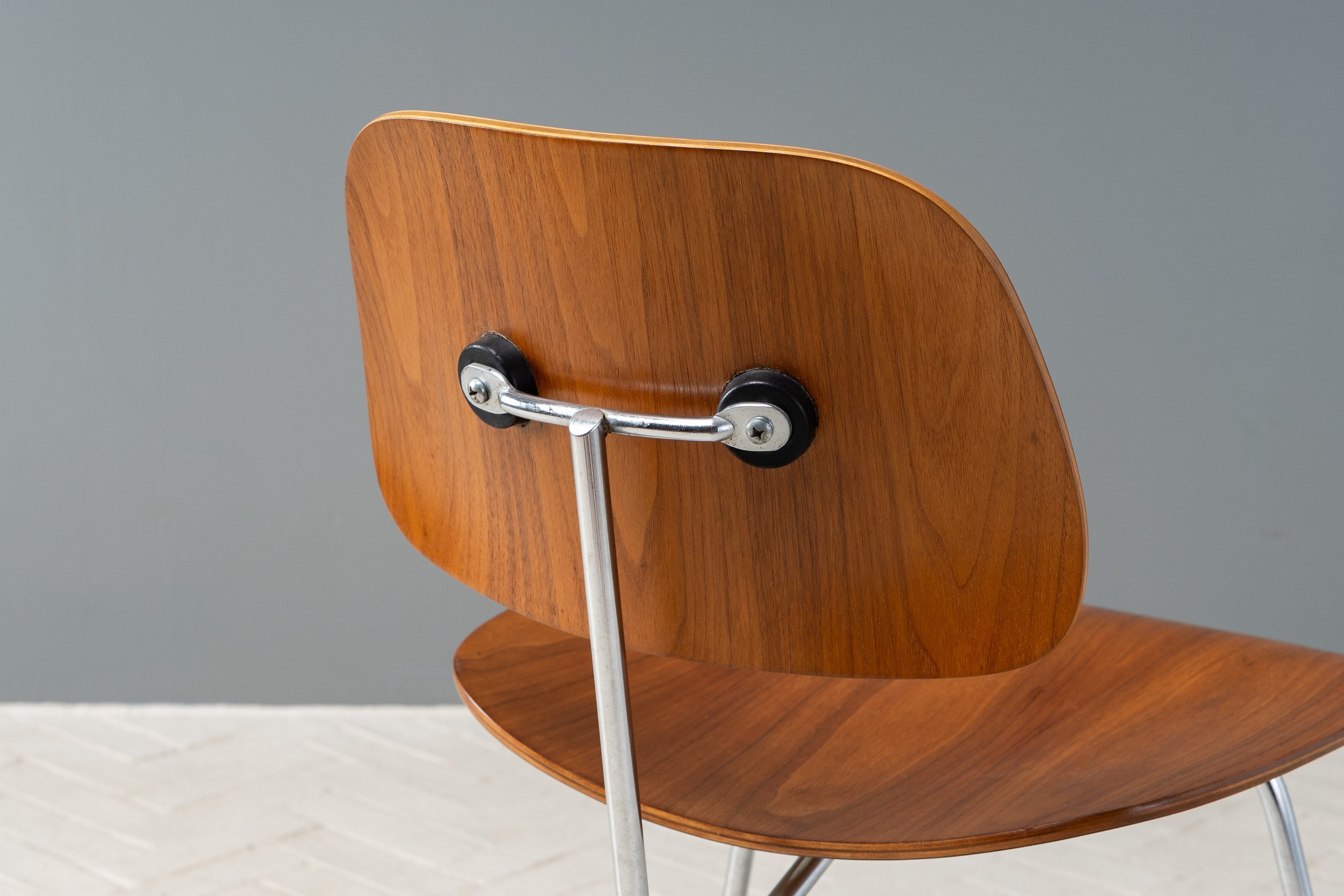eames-dcm-chair-resideinc-8.jpg