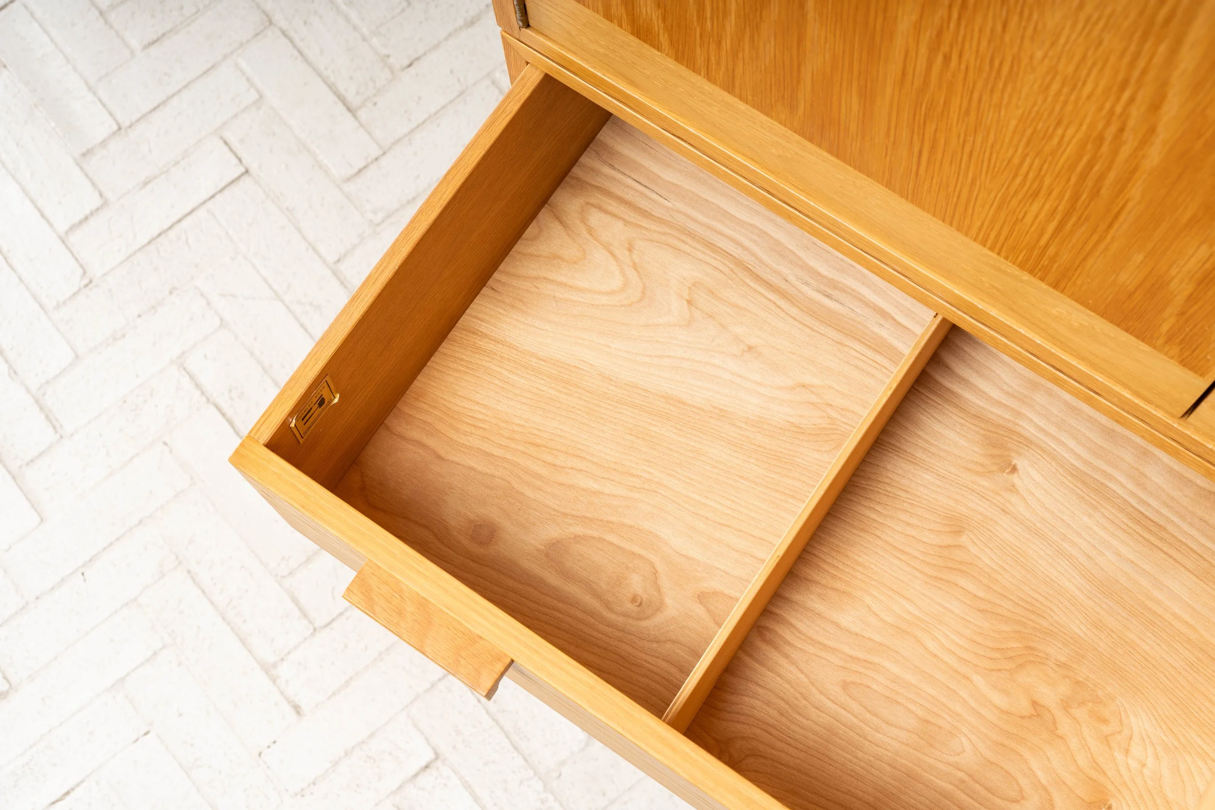 charles-webb-oak-wardrobe-resideinc-16.jpg