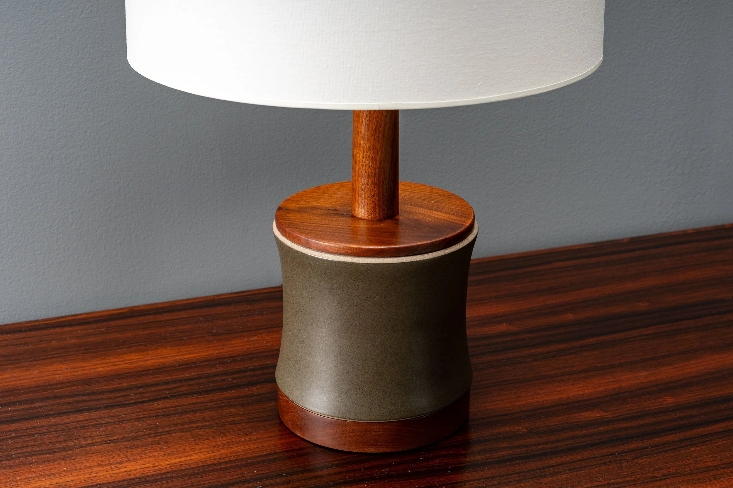 martz-ceramic-table-lamp-resideinc-2.jpg