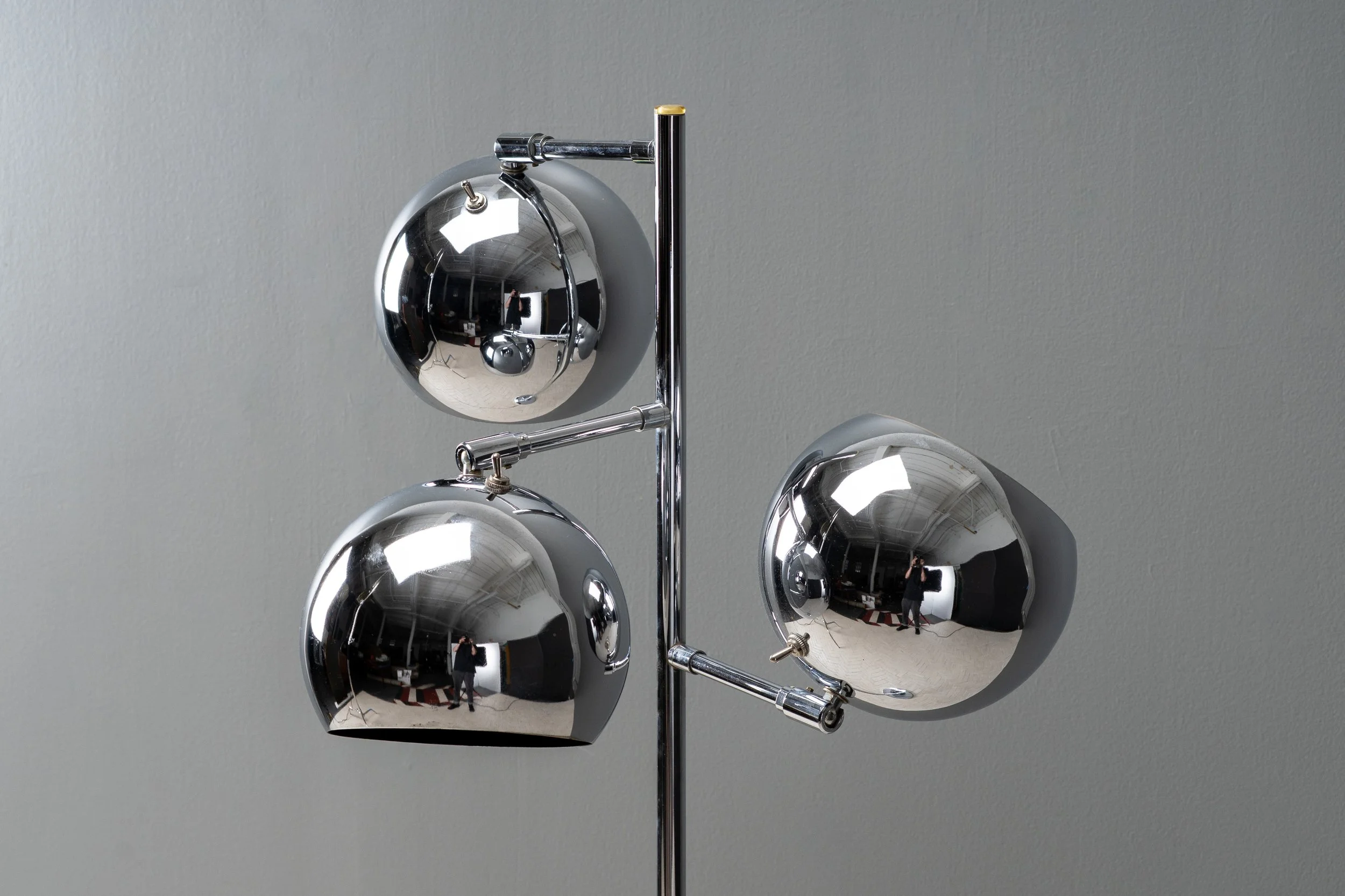 sonneman-chrome-orbiter-floor-lamp-resideinc-11.jpg