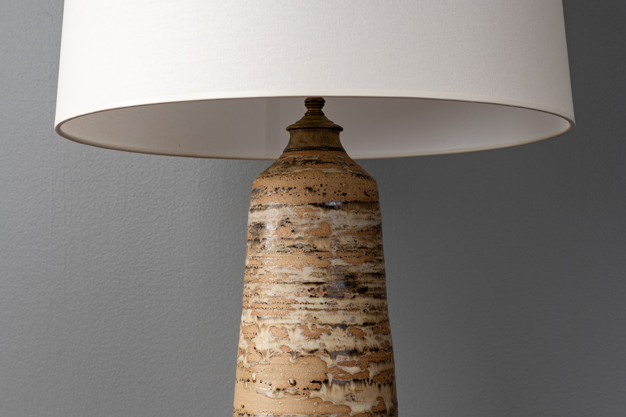 anne-appleton-clark-ceramic-table-lamp-2-resideinc-6.jpg