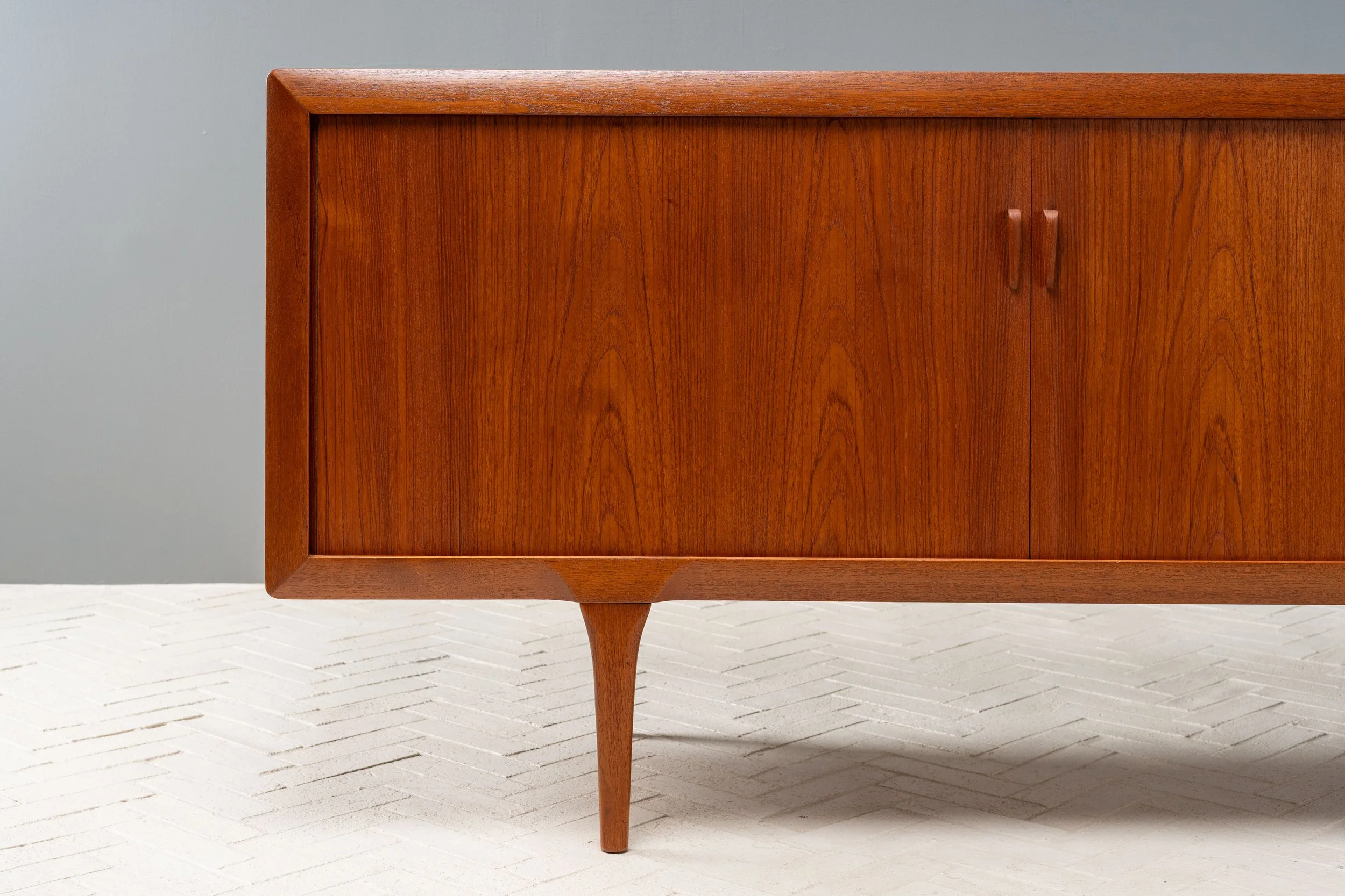 kofod-larsen-teak-sideboard-resideinc-3.jpg