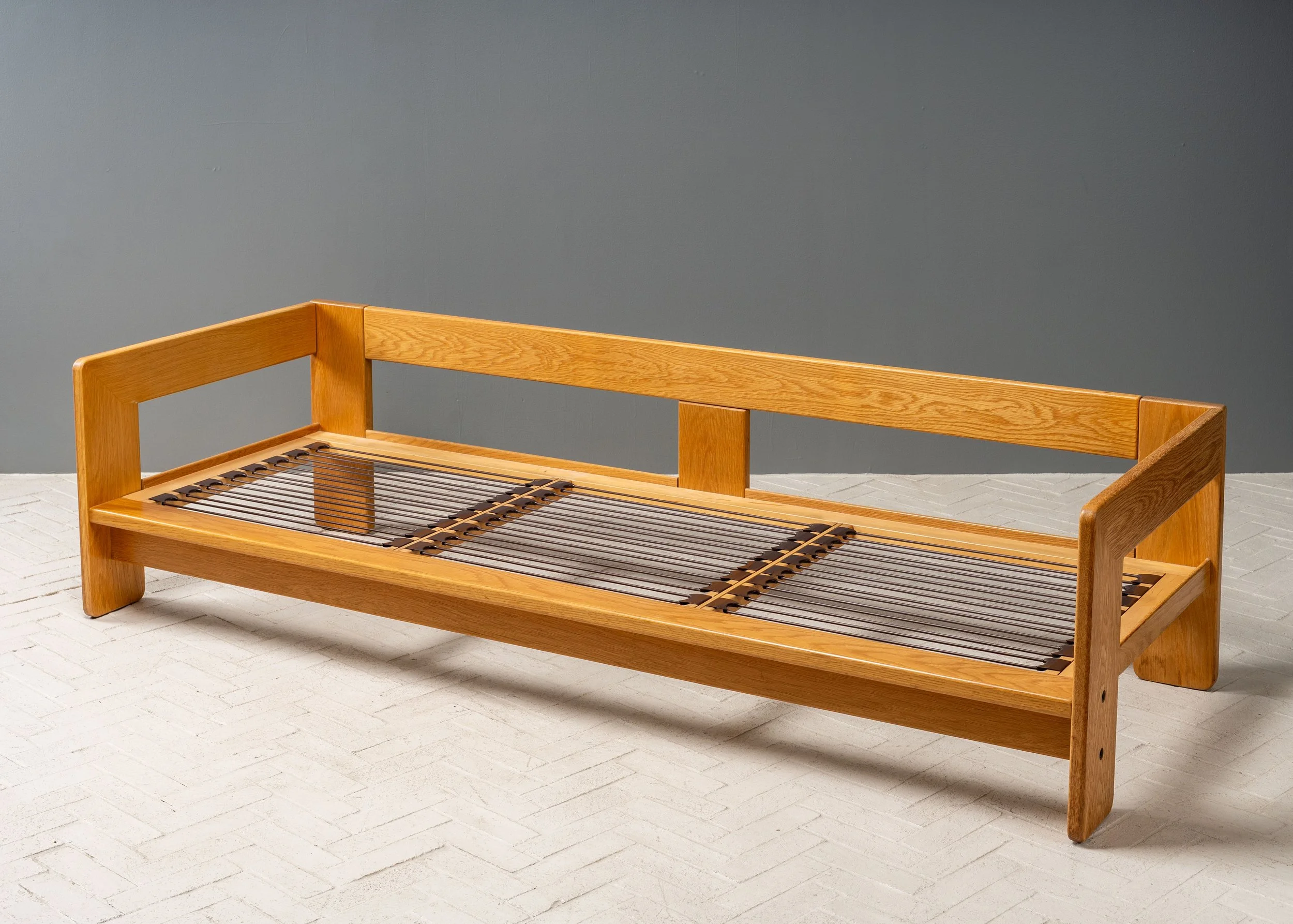 tobia-scarpa-bastiano-oak-sofa-resideinc-14.jpg
