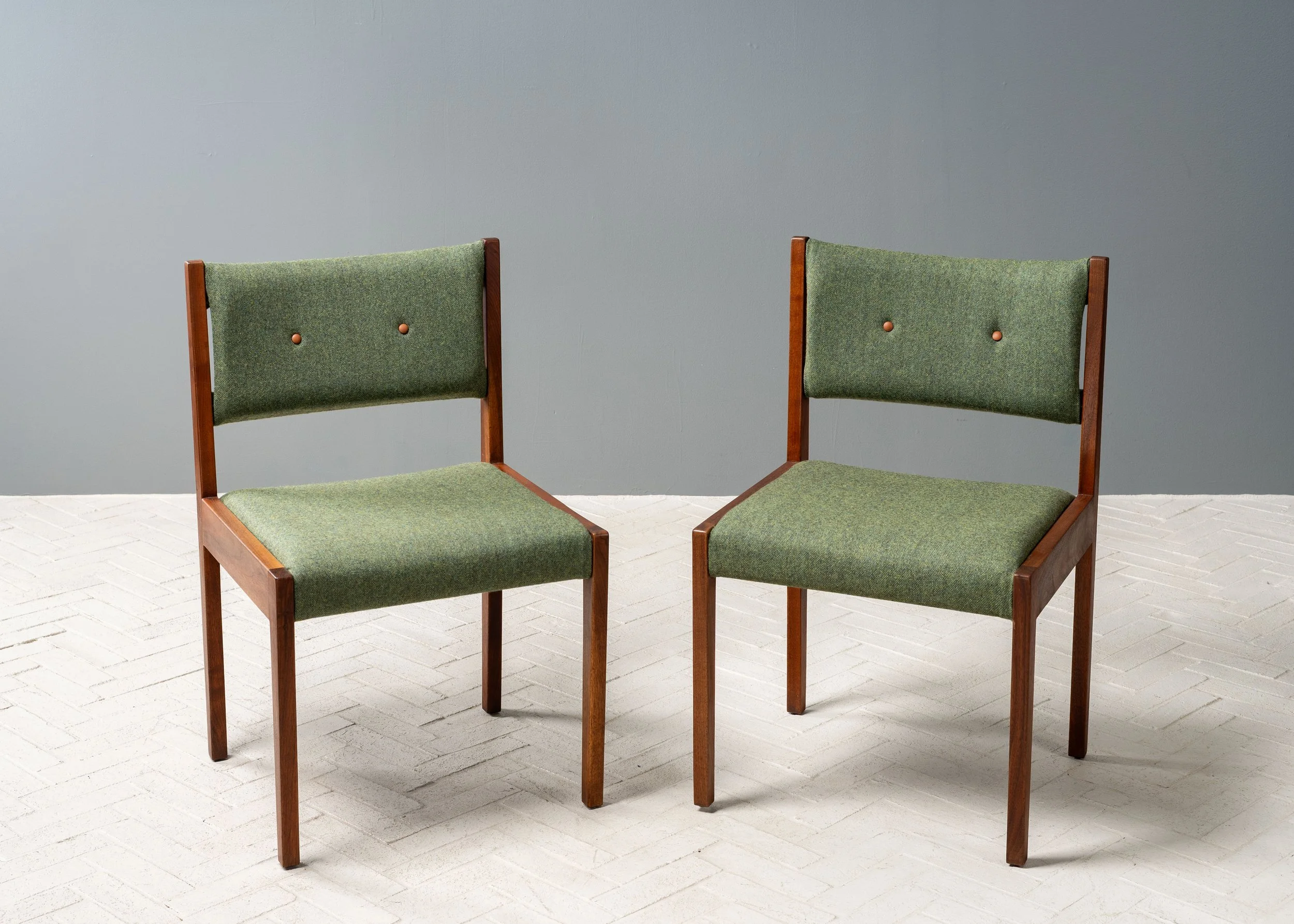 set-of-8-jens-risom-walnut-dining-chairs-resideinc-19.jpg
