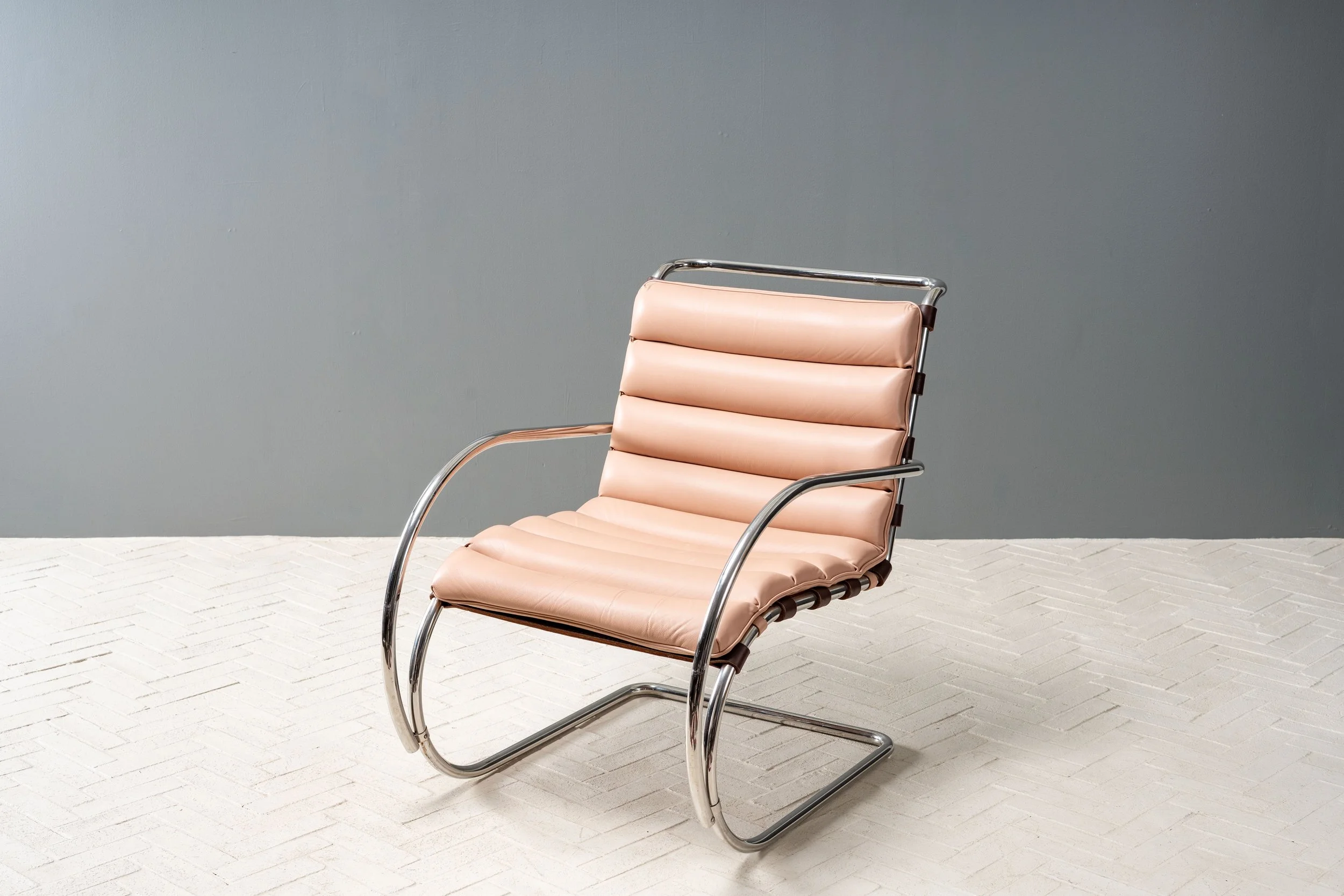 pair-of-knoll-mr-chairs-resideinc-7.jpg