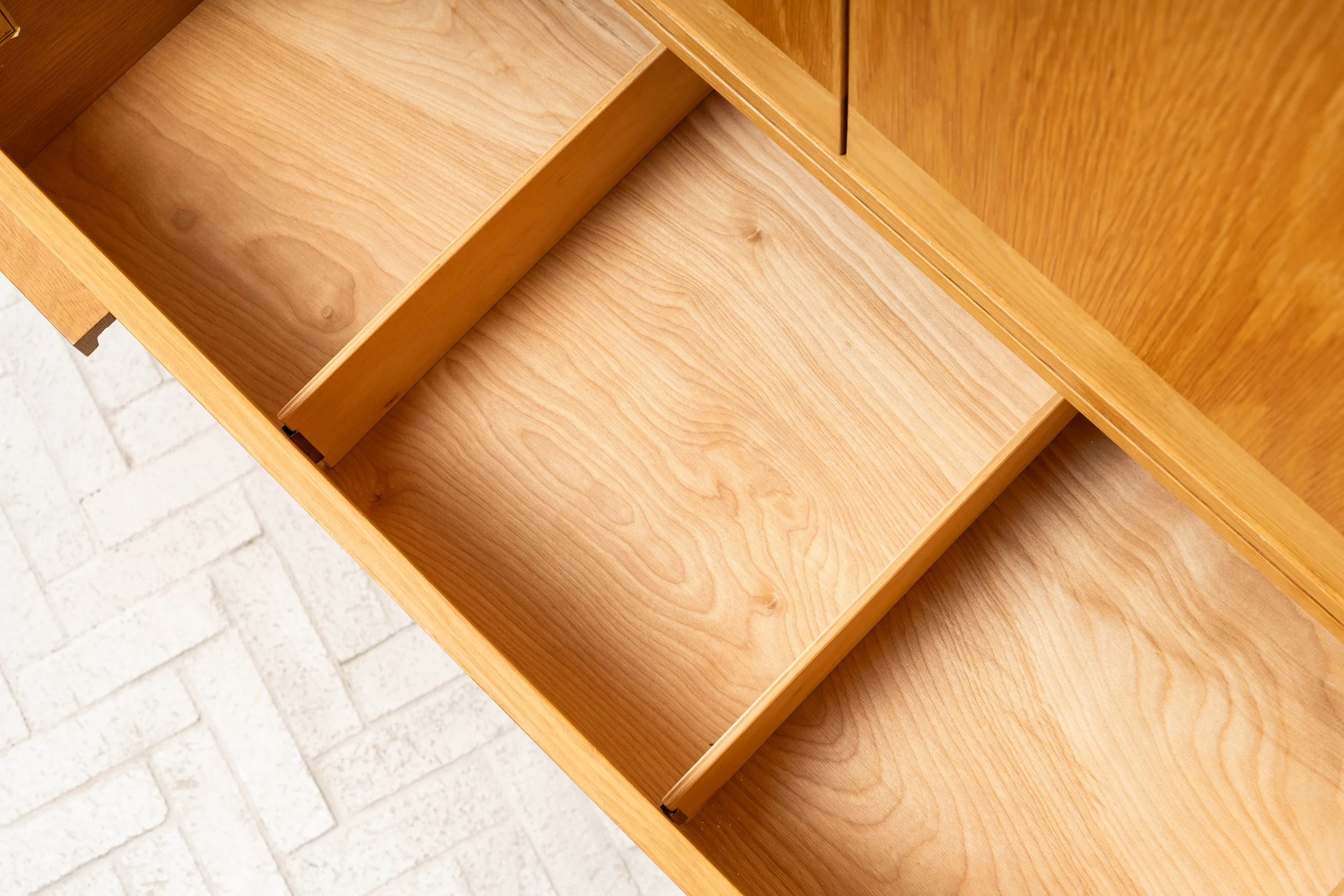charles-webb-oak-wardrobe-resideinc-15.jpg