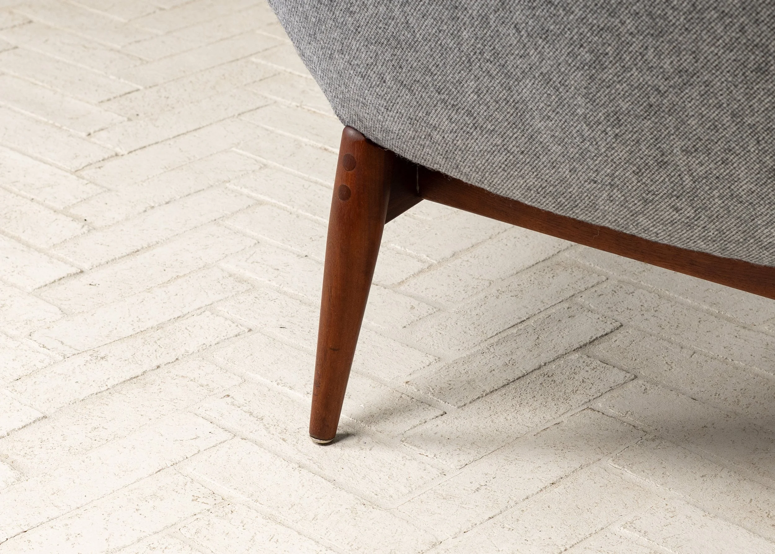 swedish-two-tone-lounge-chair-resideinc-14.jpg