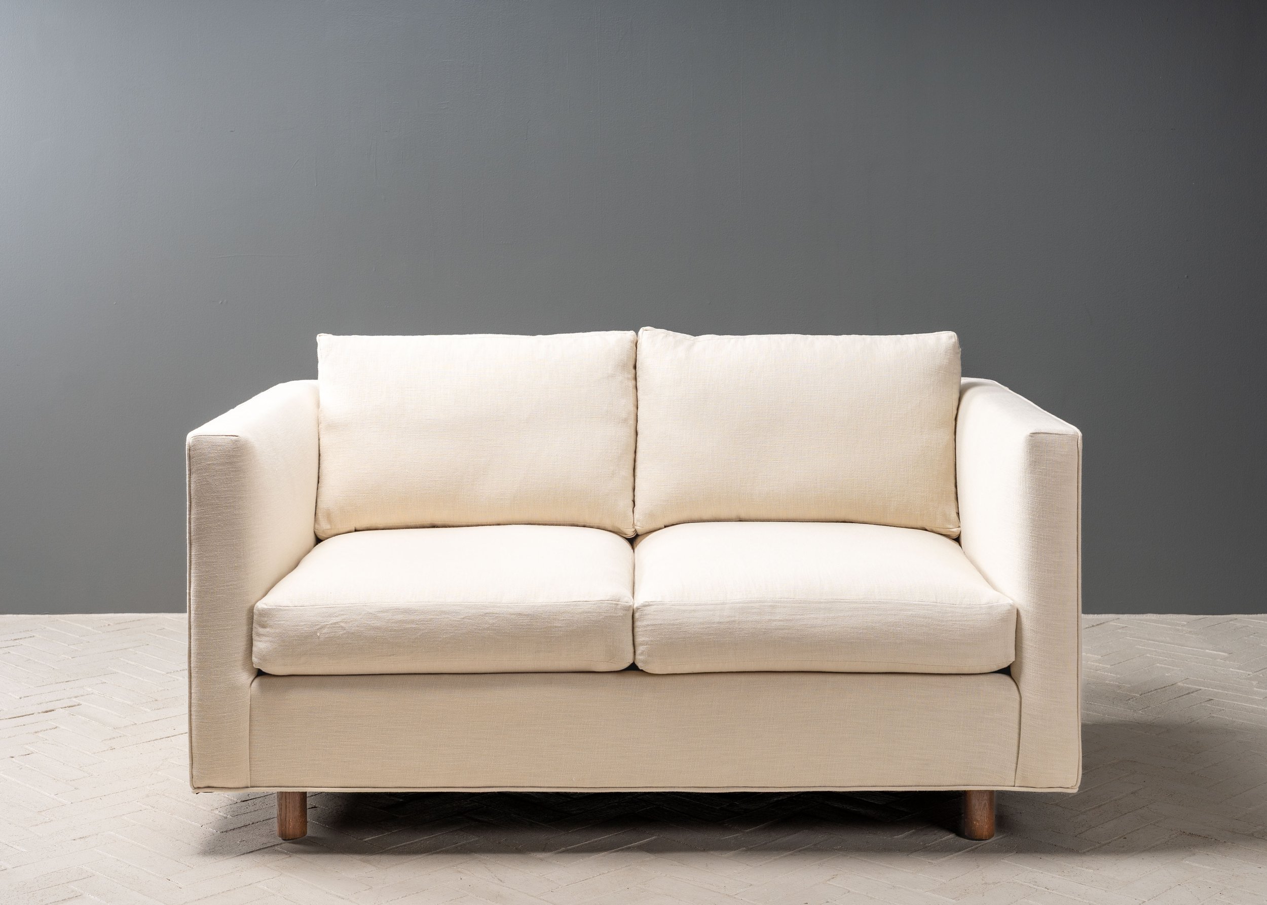 linen-tuxedo-loveseat-resideinc-1.jpg