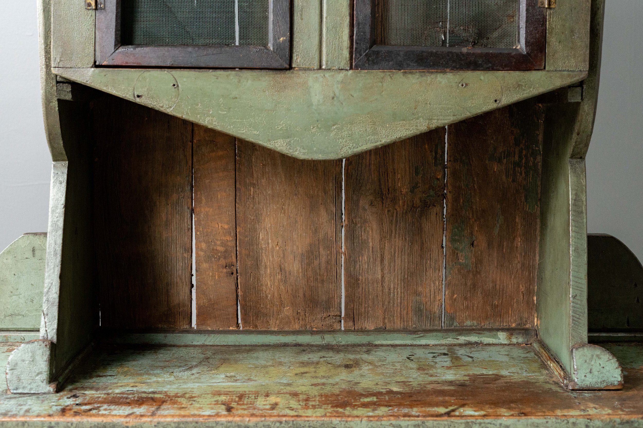 rustic-hutch-resideinc-12.jpg