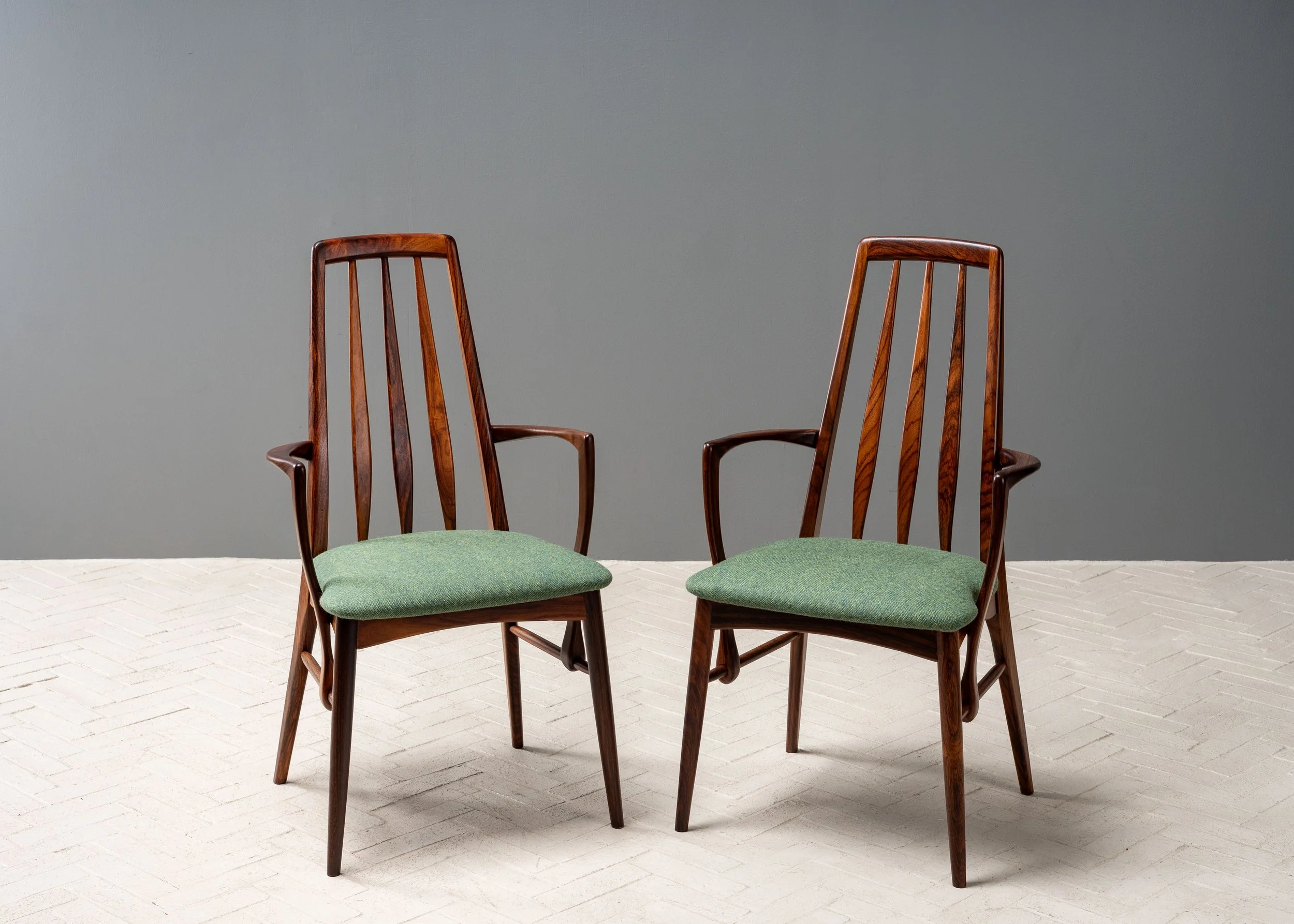 set-of-8-hornslet-rosewood-dining-chairs-resideinc-8.jpg