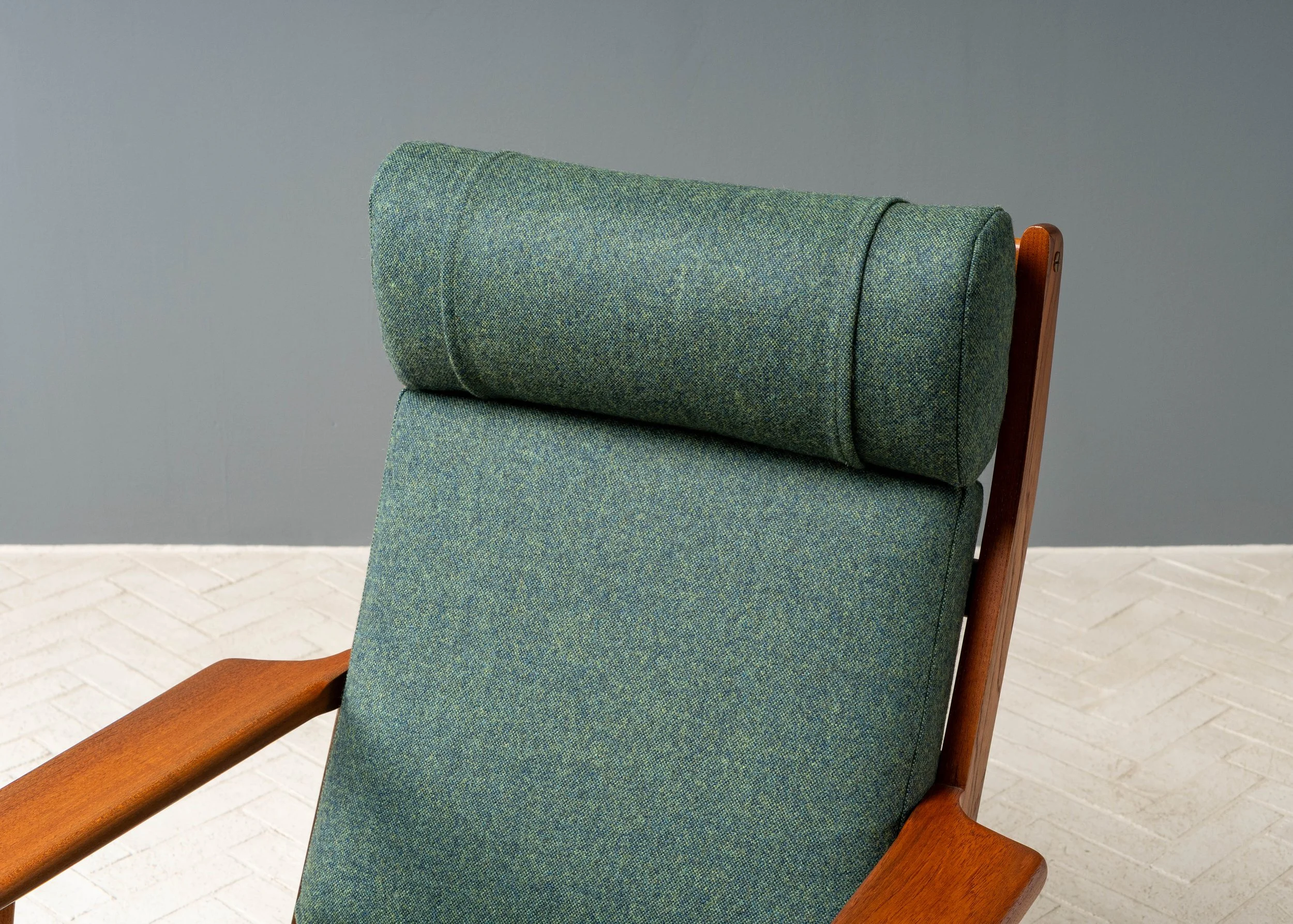 pair-of-wegner-lounge-chairs-resideinc-7.jpg