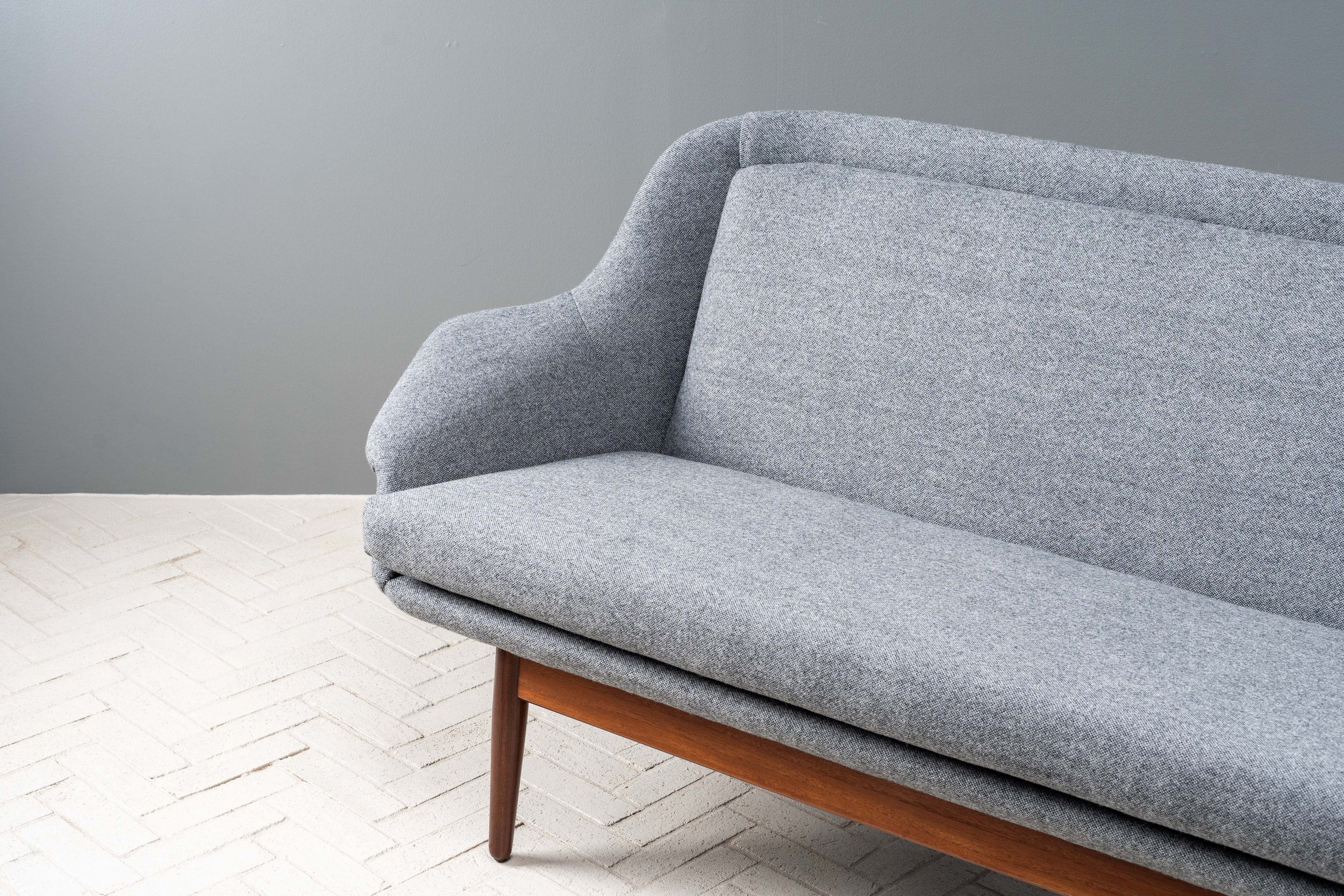 georg-tanier-selection-teak-couch-resideinc-10.jpg