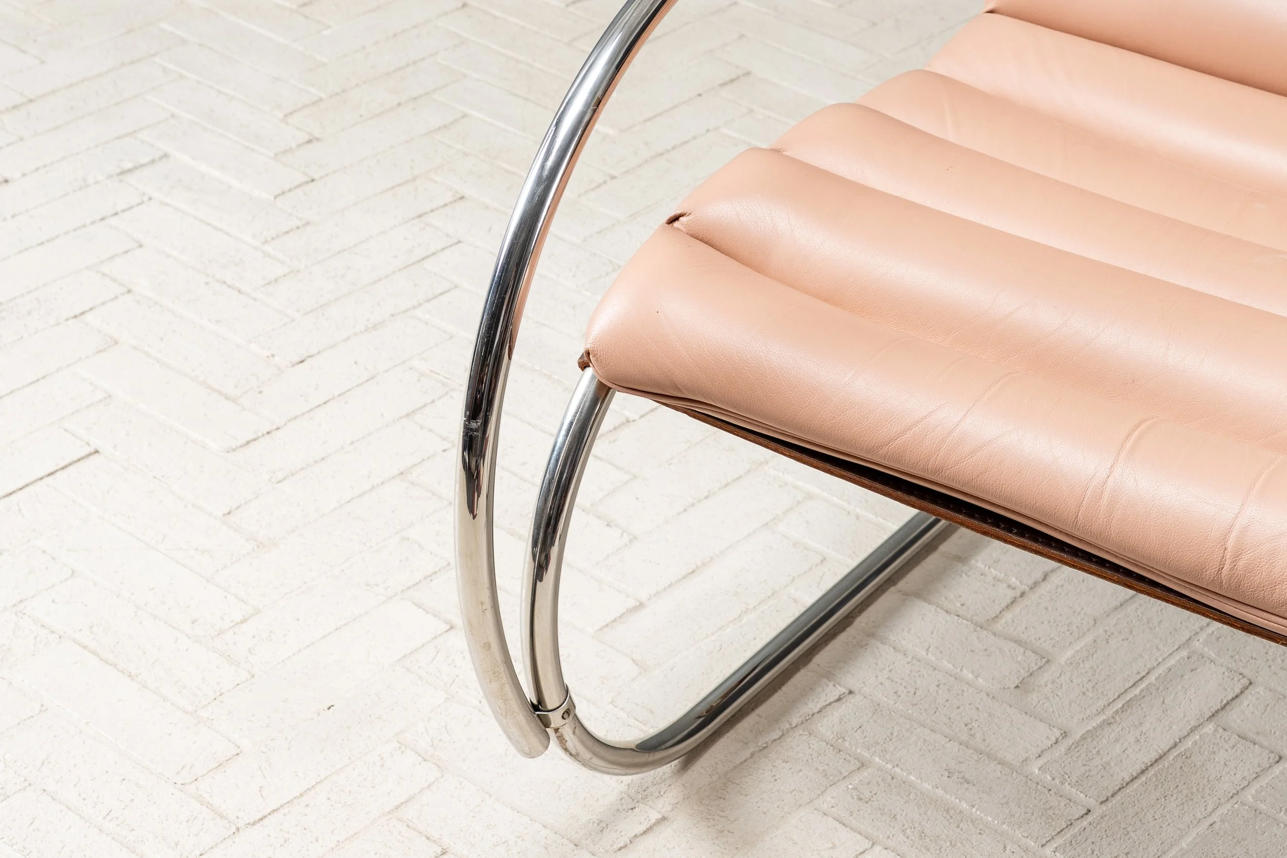 pair-of-knoll-mr-chairs-resideinc-13.jpg