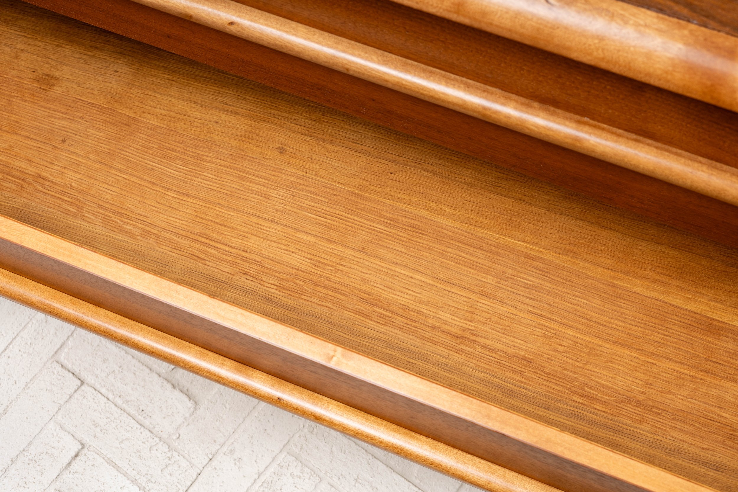 th-robsjohn-gibbings-walnut-chest-resideinc-10.jpg