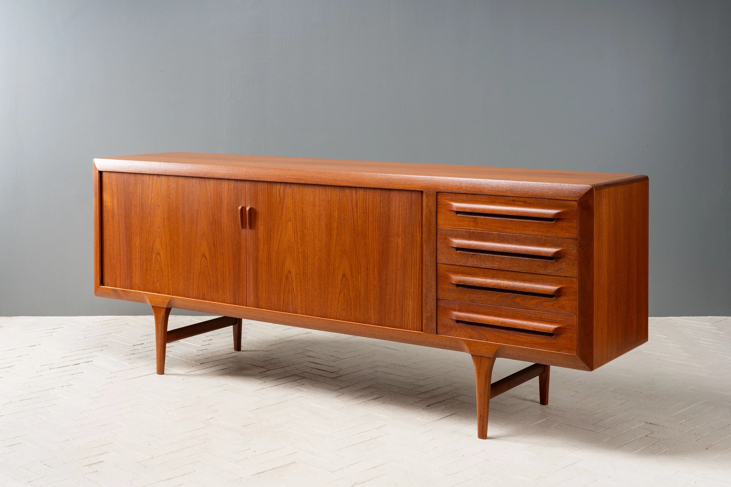 kofod-larsen-teak-sideboard-resideinc-12.jpg