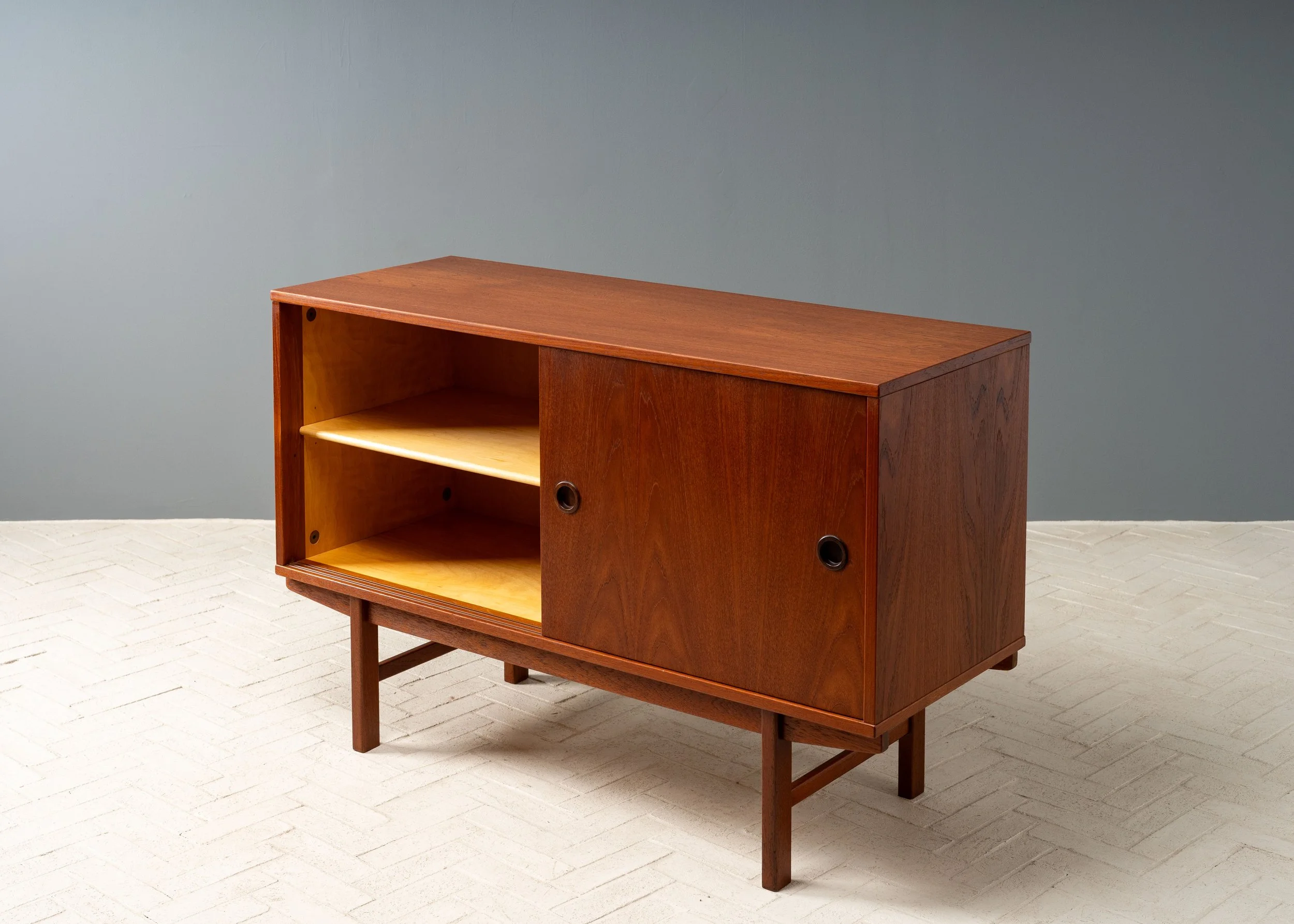 folke-ohlsson-dux-teak-cabinet-resideinc-2.jpg