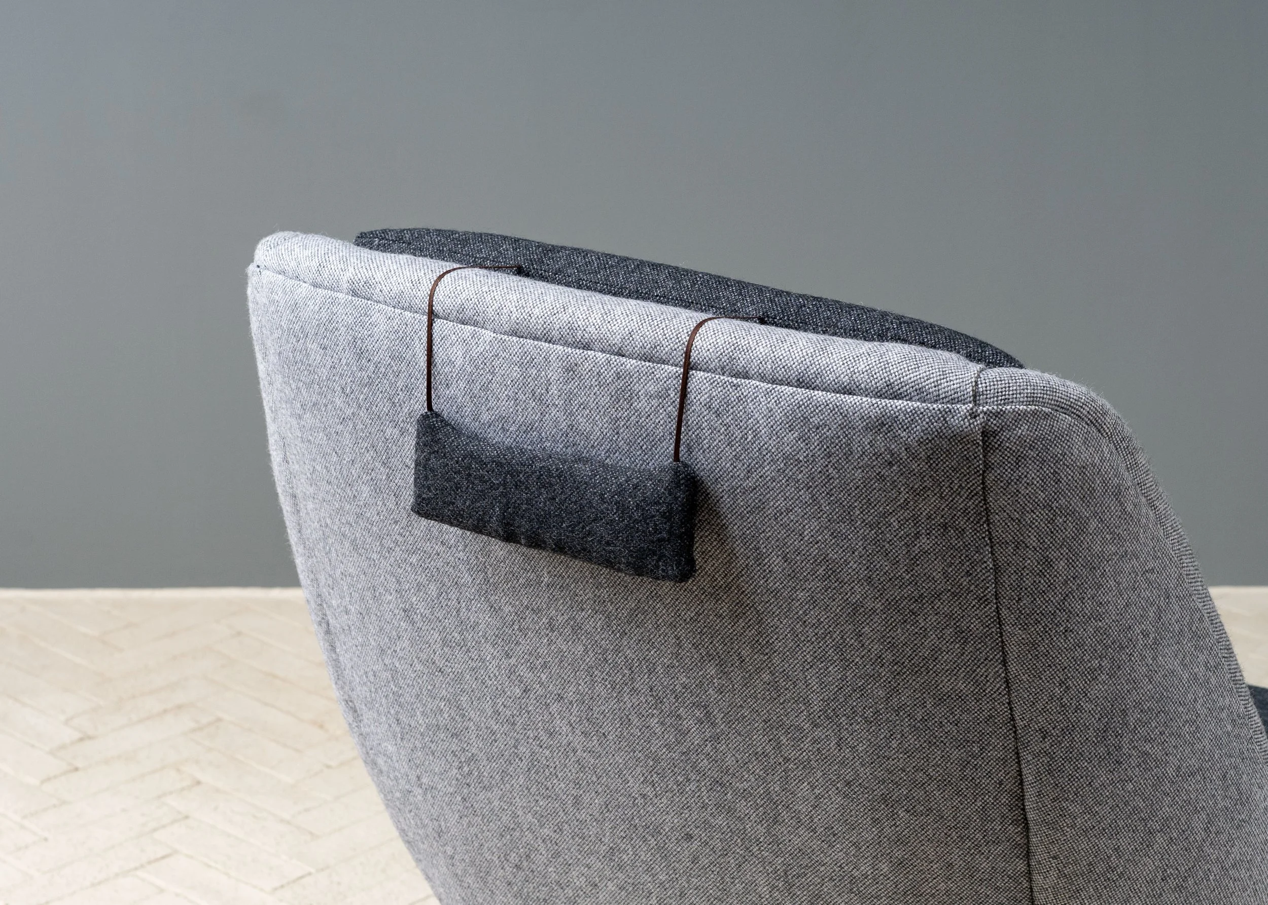 swedish-two-tone-lounge-chair-resideinc-12.jpg