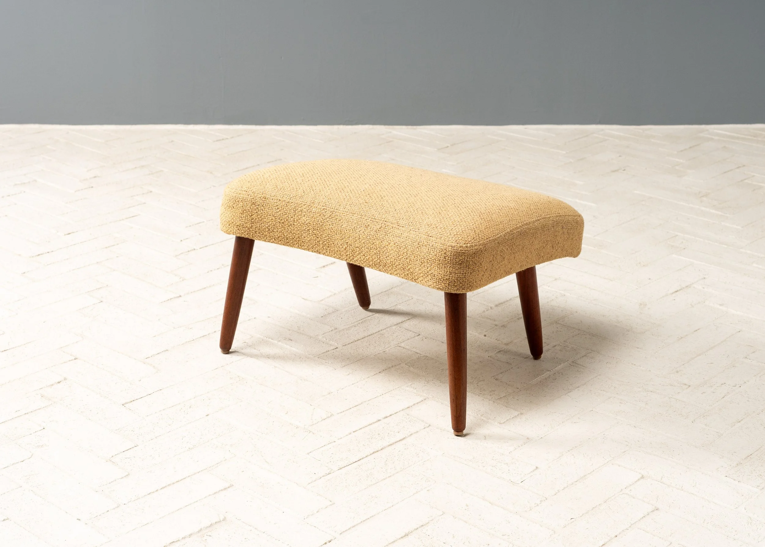 folke-ohlsson-dux-lounge-chair-ottoman-resideinc-27.jpg
