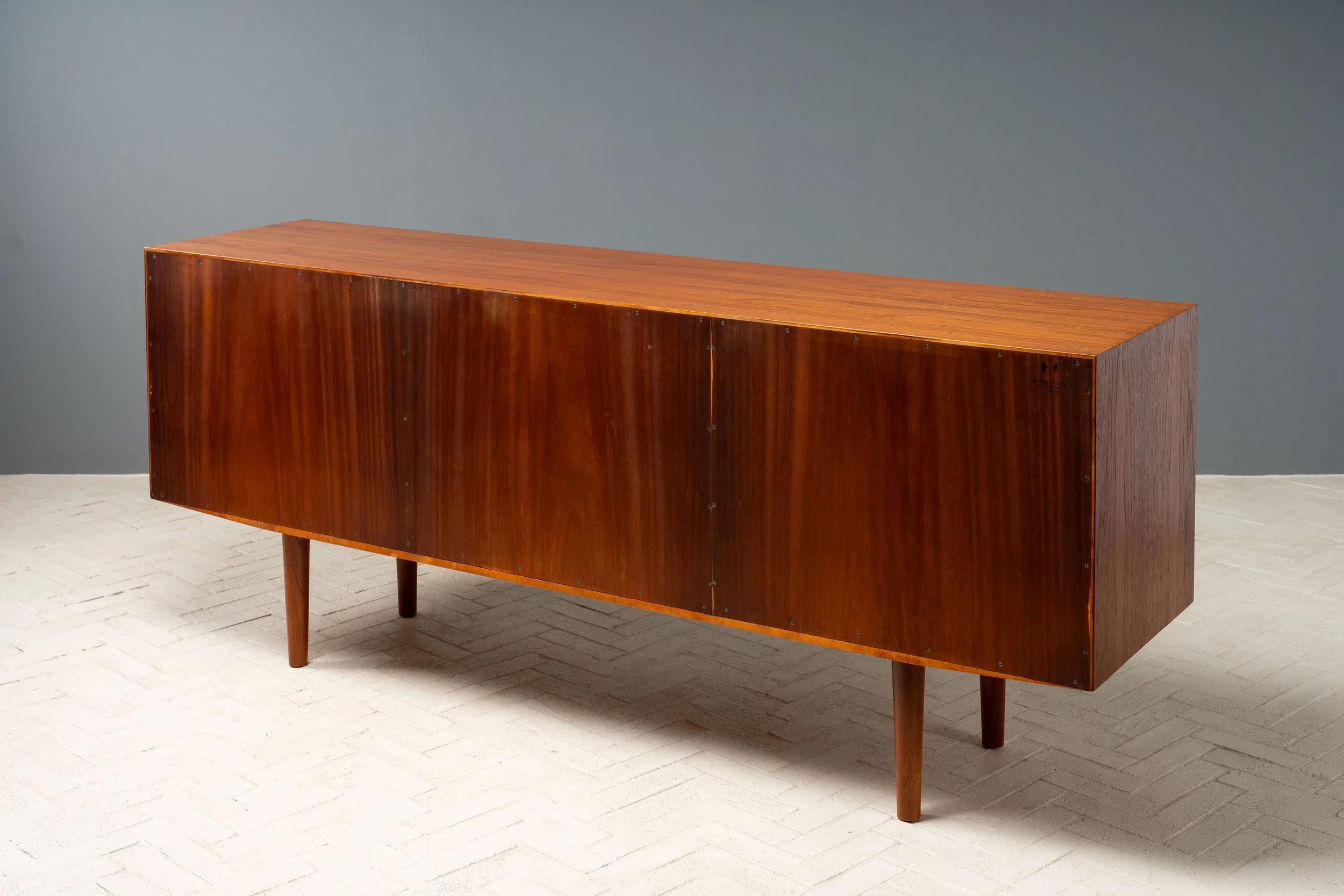 hans-j-wegner-teak-sideboard-resideinc-22.jpg