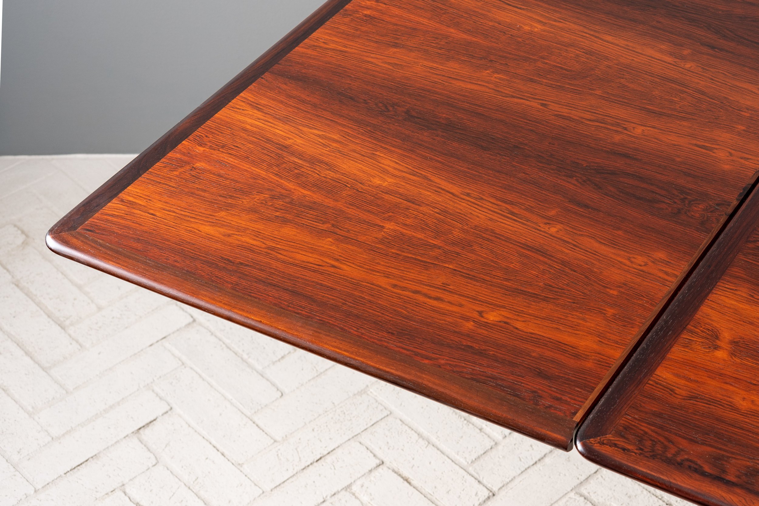 danish-rosewood-dining-table-resideinc-10.jpg