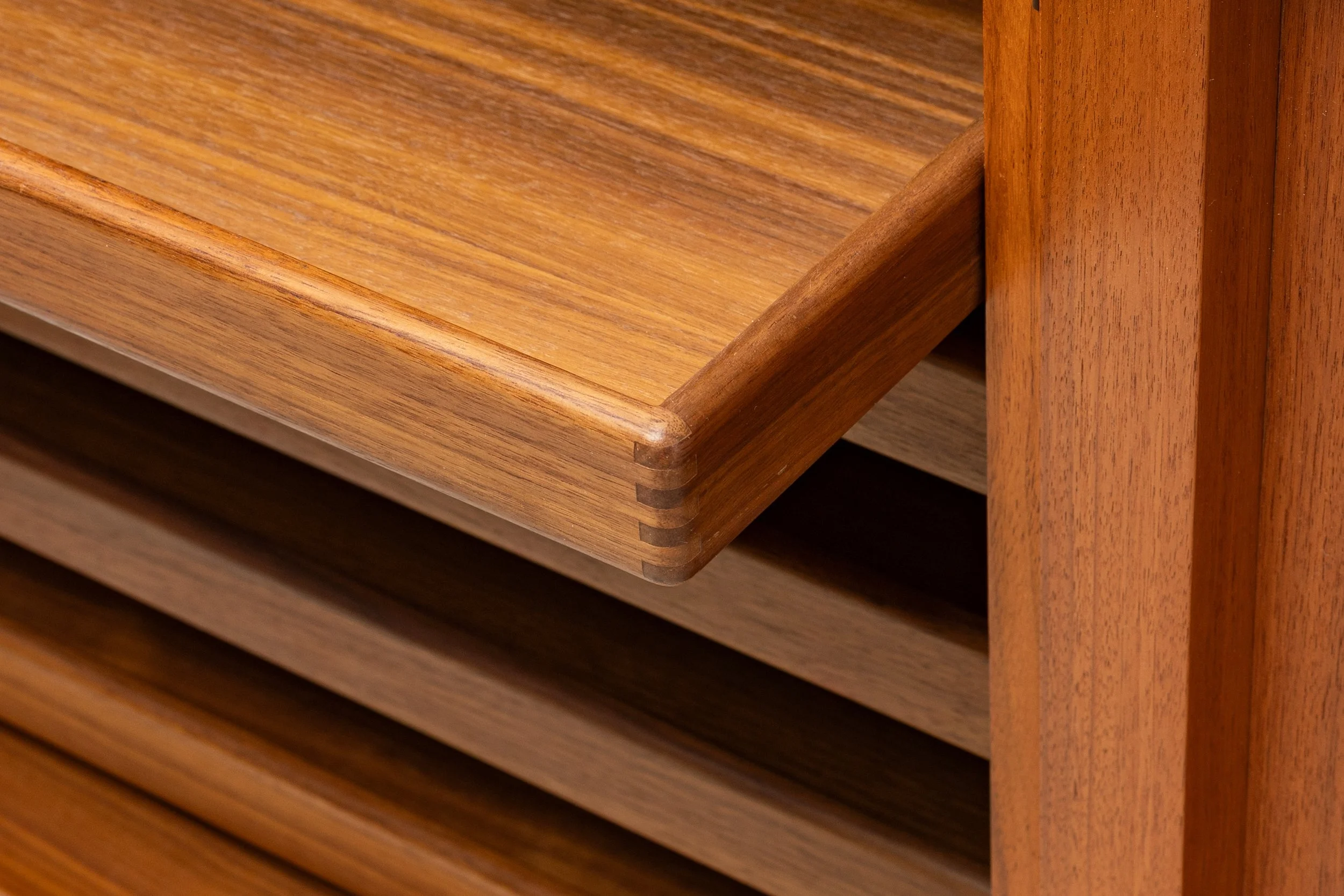 karl-erik-ekselius-swedish-teak-sideboard-resideinc-16.jpg