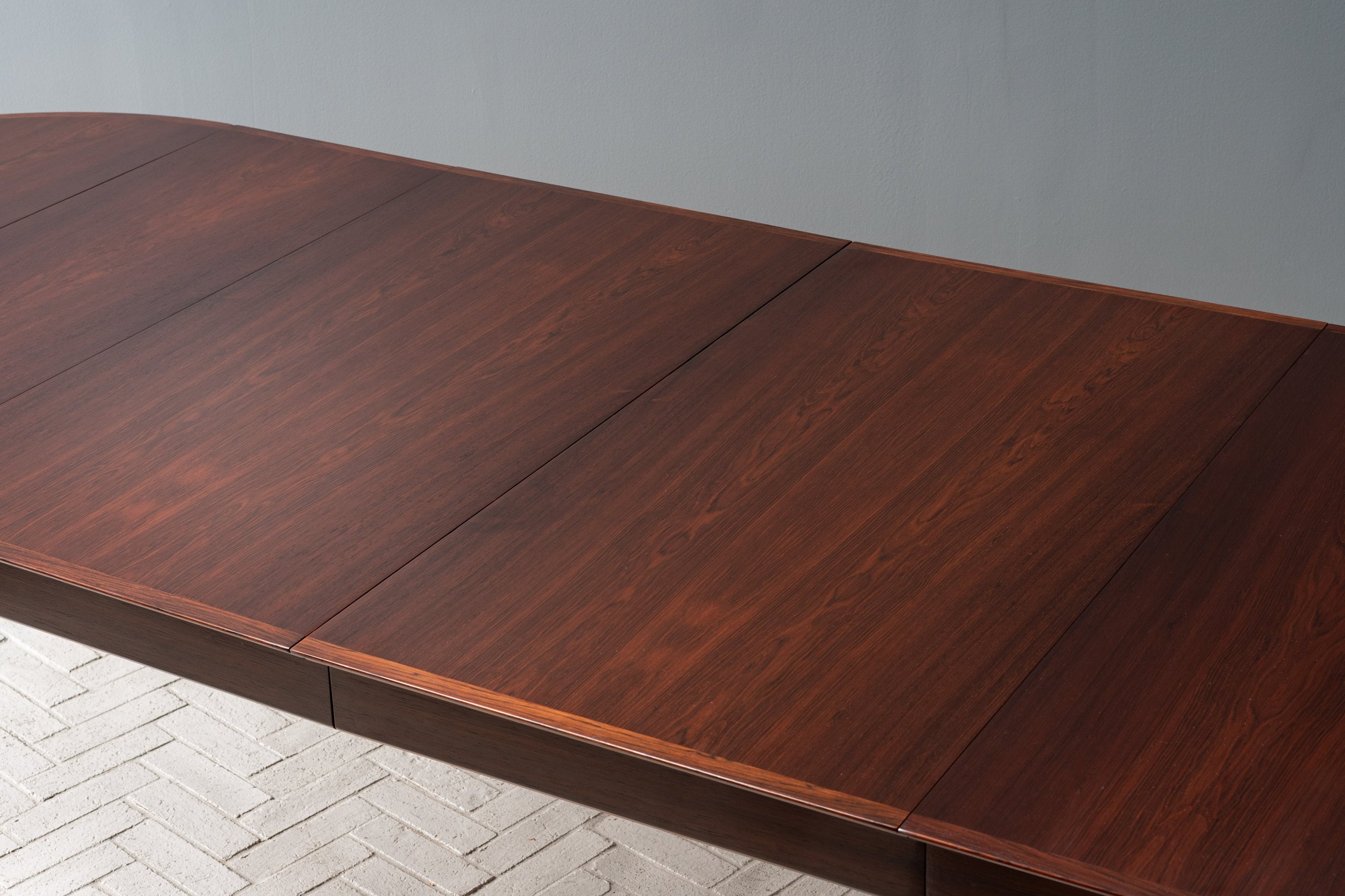 arne-vodder-model-227-rosewood-dining-table-resideinc-12.jpg