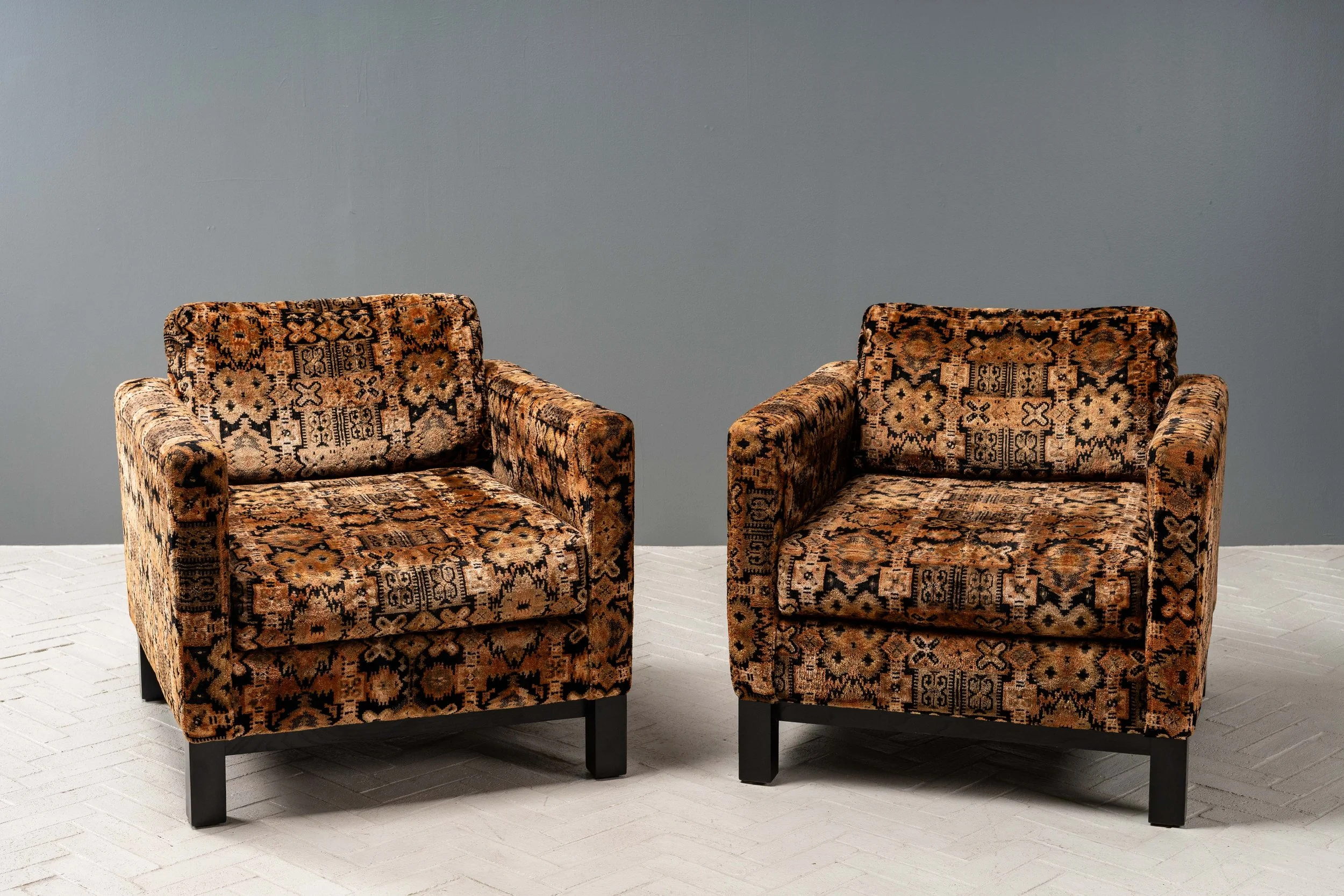 charak-lounge-chairs-with-ebonized-bases-resideinc-1.jpg