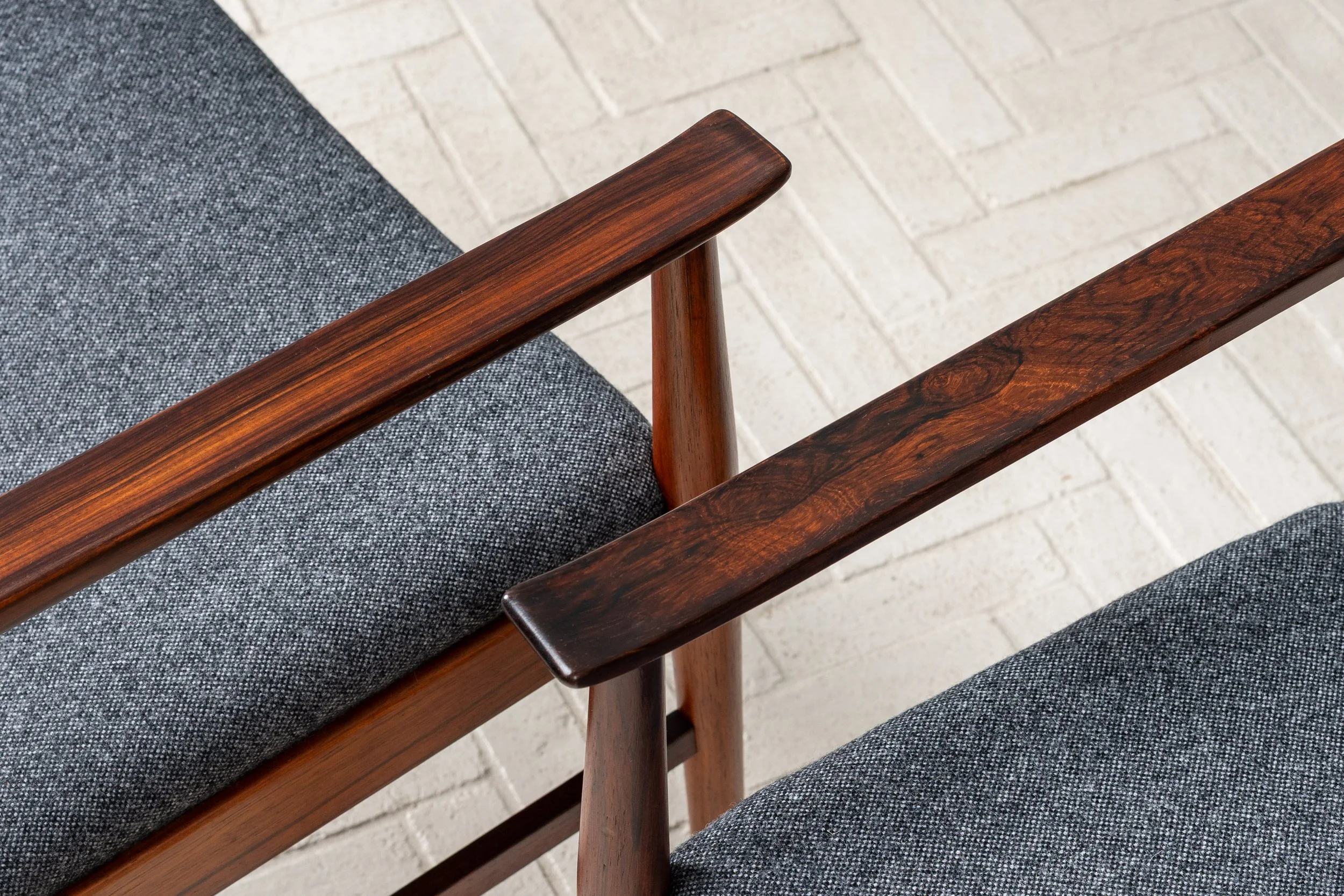 set-of-6-arne-vodder-rosewood-dining-chairs-resideinc-11.jpg