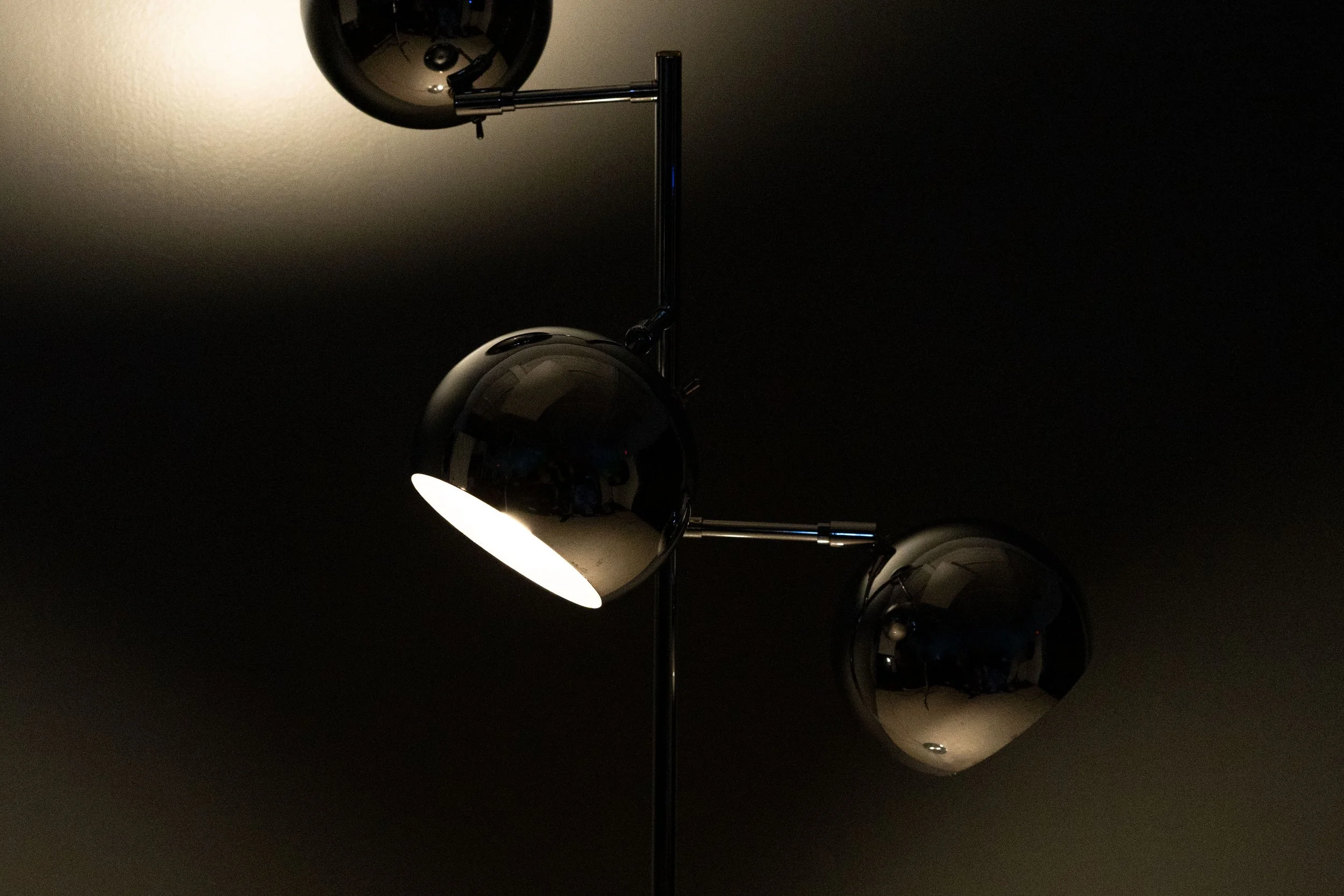 sonneman-chrome-orbiter-floor-lamp-resideinc-8.jpg