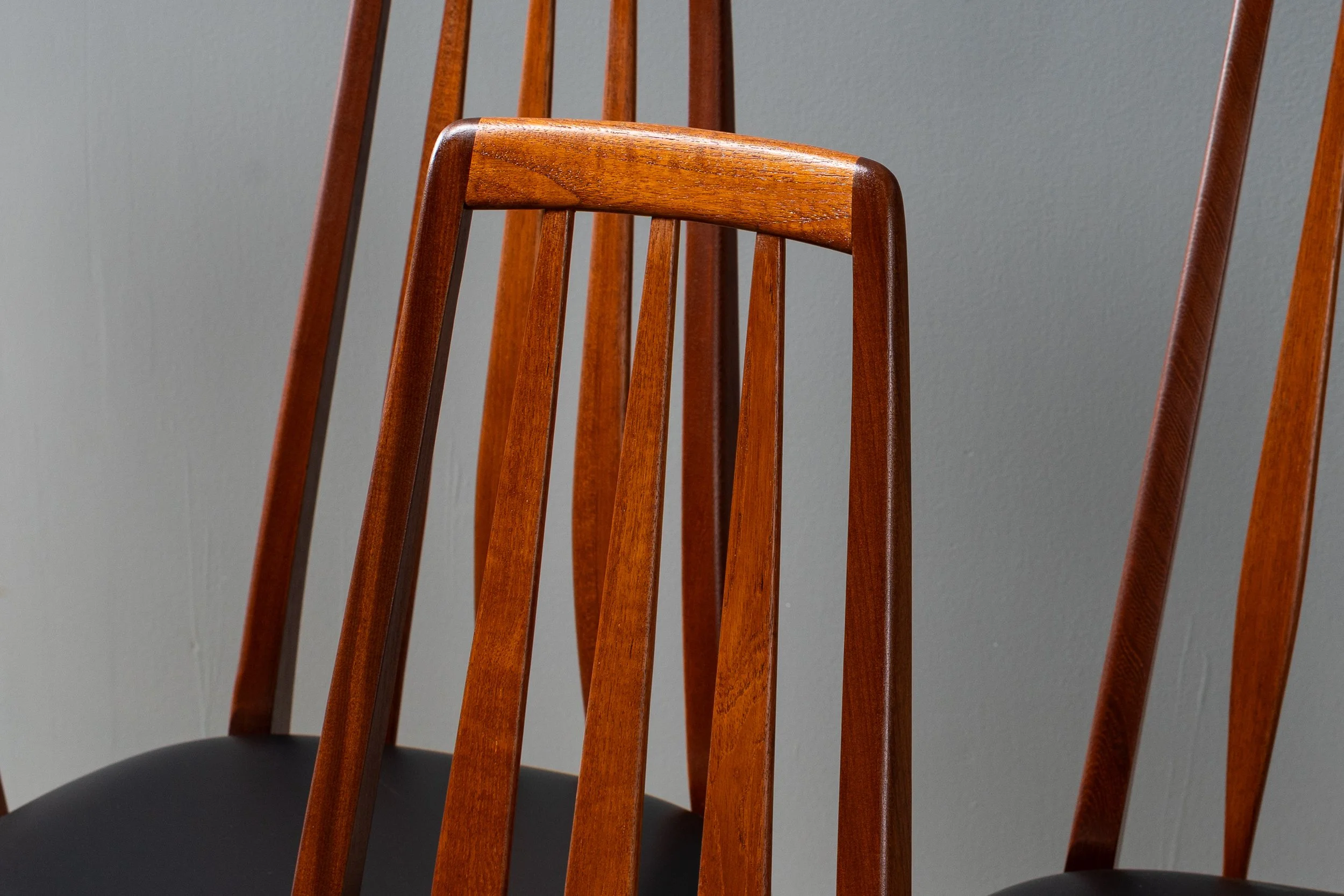 set-of-6-hornslet-teak-dining-chairs-resideinc-3.jpg