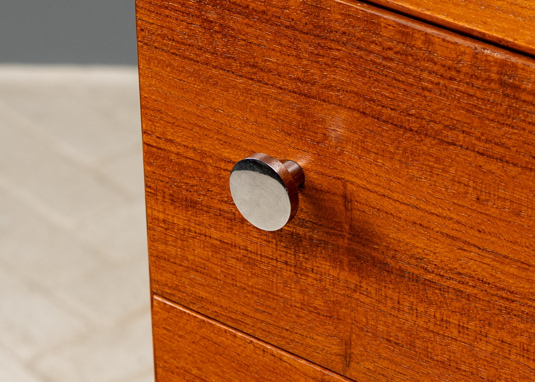 pair-poul-norreklit-teak-chests-resideinc-15.jpg