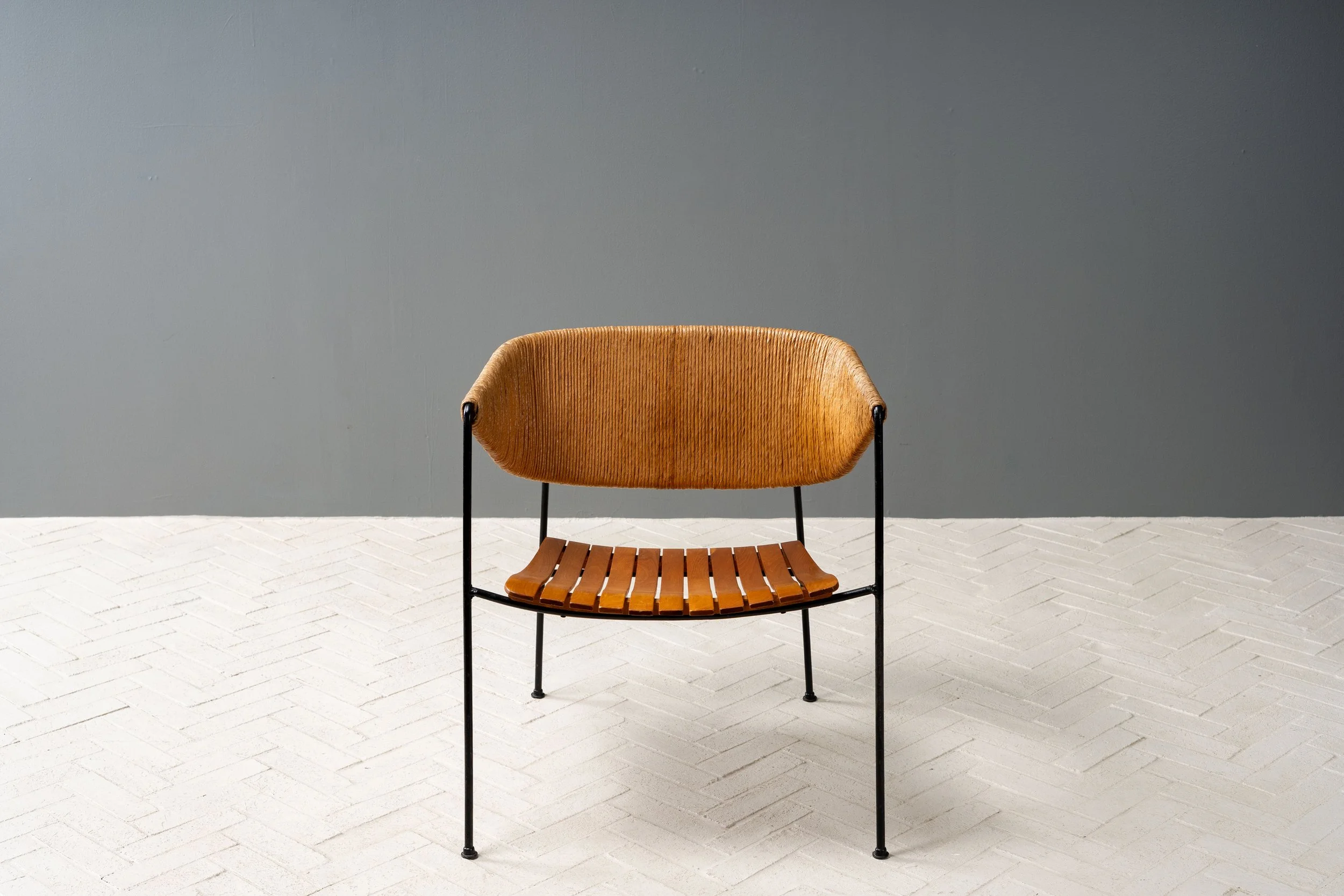 arthur-umanoff-iron-lounge-chair-resideinc-1.jpg