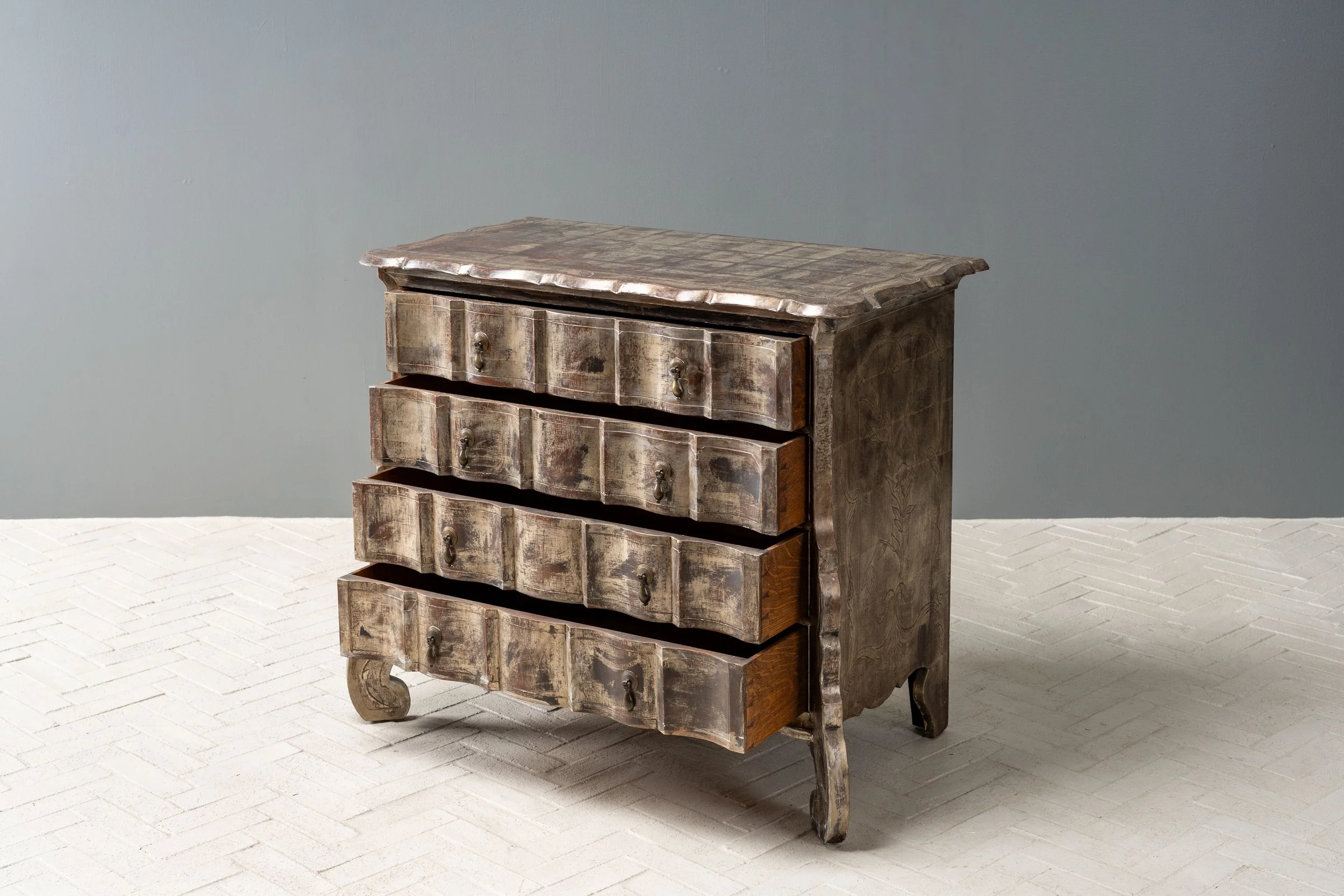 max-kuehne-silver-leaf-chest-resideinc-9.jpg