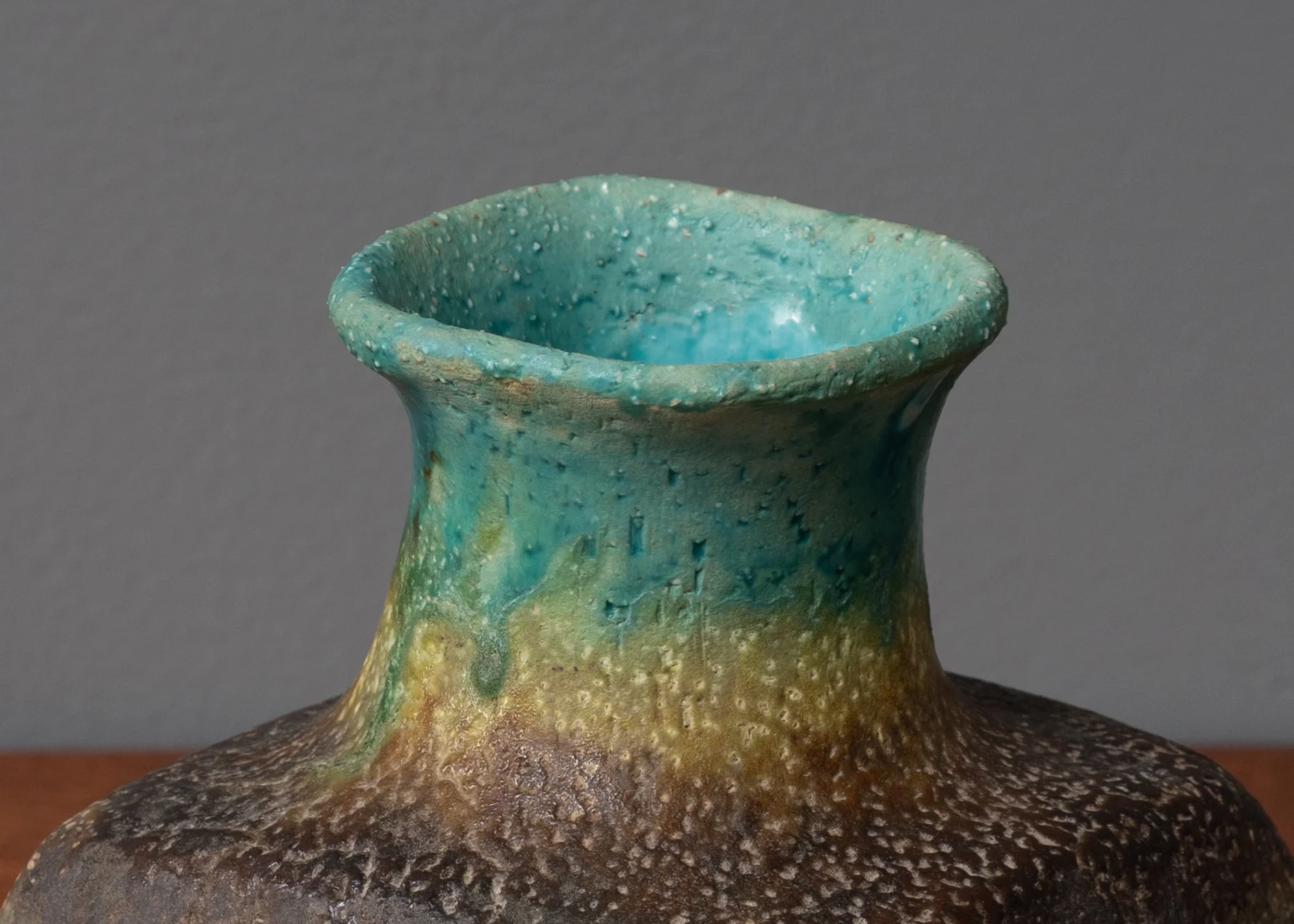 marcello-fantoni-ceramic-vase-reside-inc-8.jpg