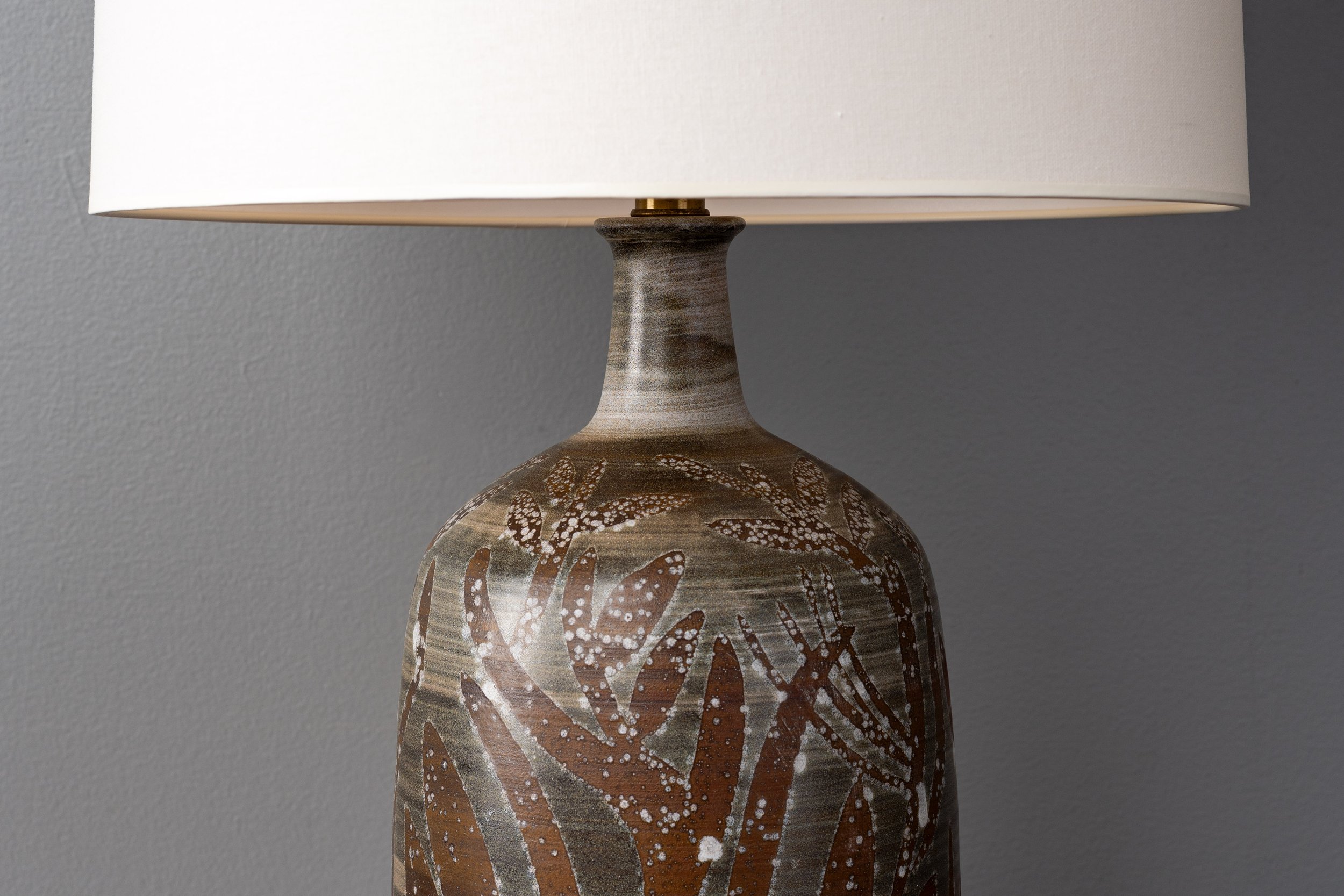 1-lamp-040325-resideinc-9.jpg