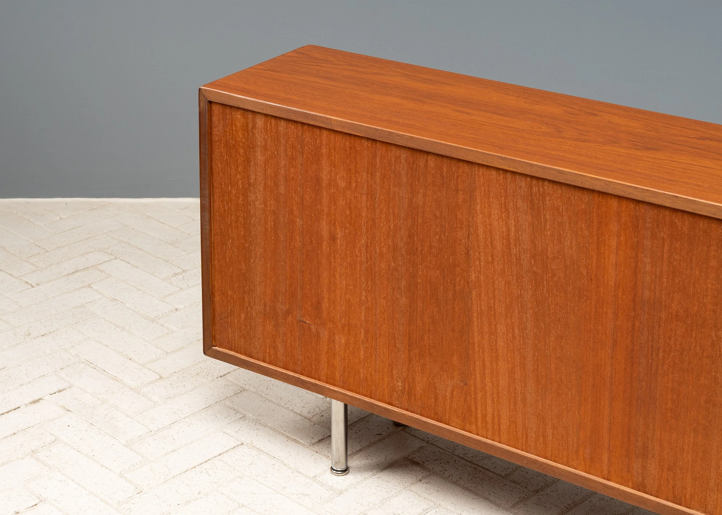 berhard-pedersen-teak-console-resideinc-13.jpg