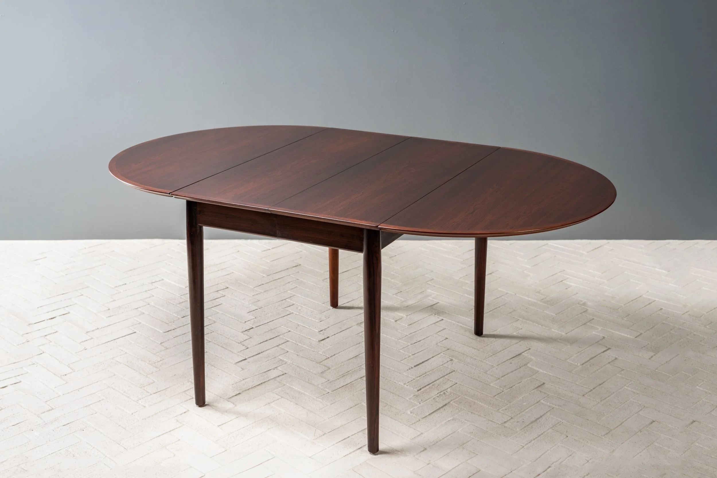 arne-vodder-model-227-rosewood-dining-table-resideinc-3.jpg