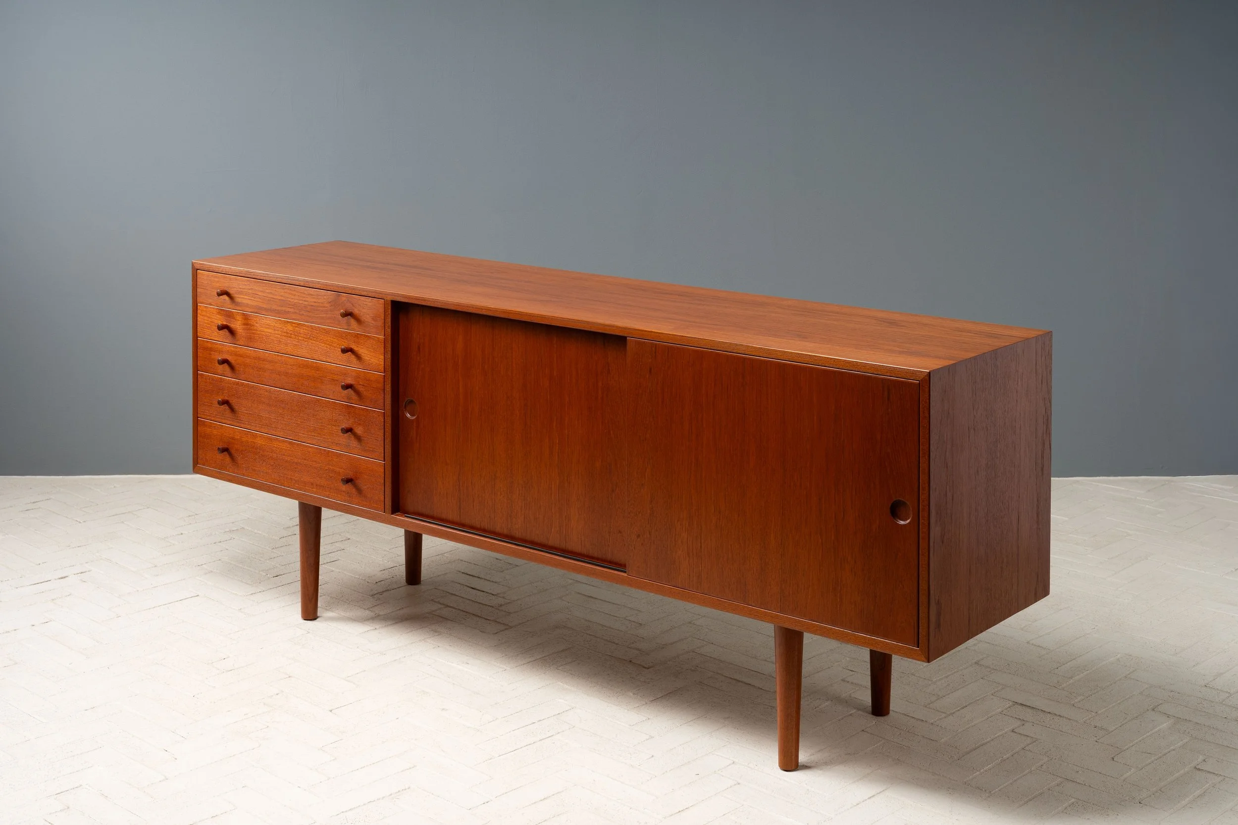 hans-j-wegner-teak-sideboard-resideinc-2.jpg