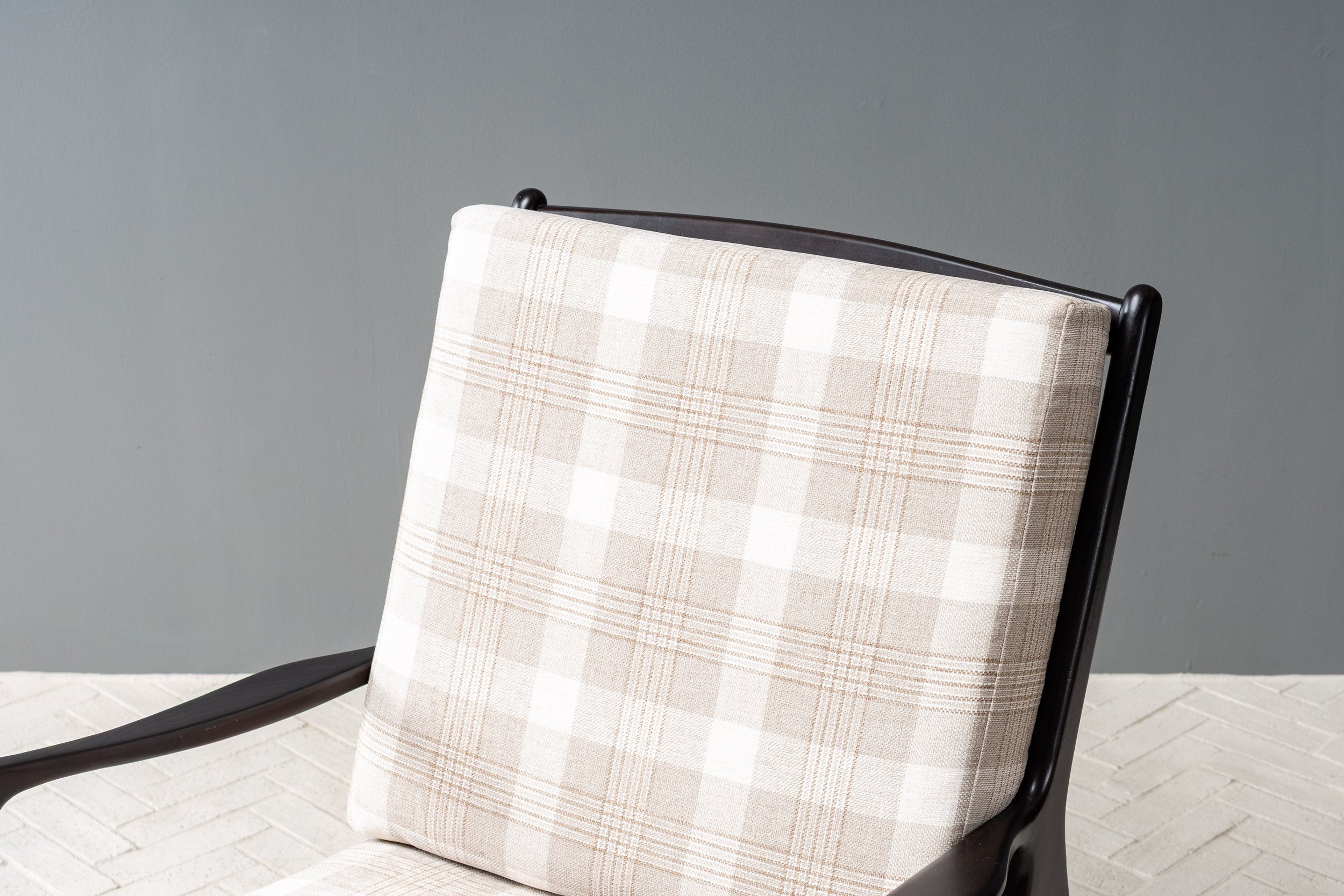 otto-gerdau-open-frame-lounge-chairs-resideinc-11.jpg